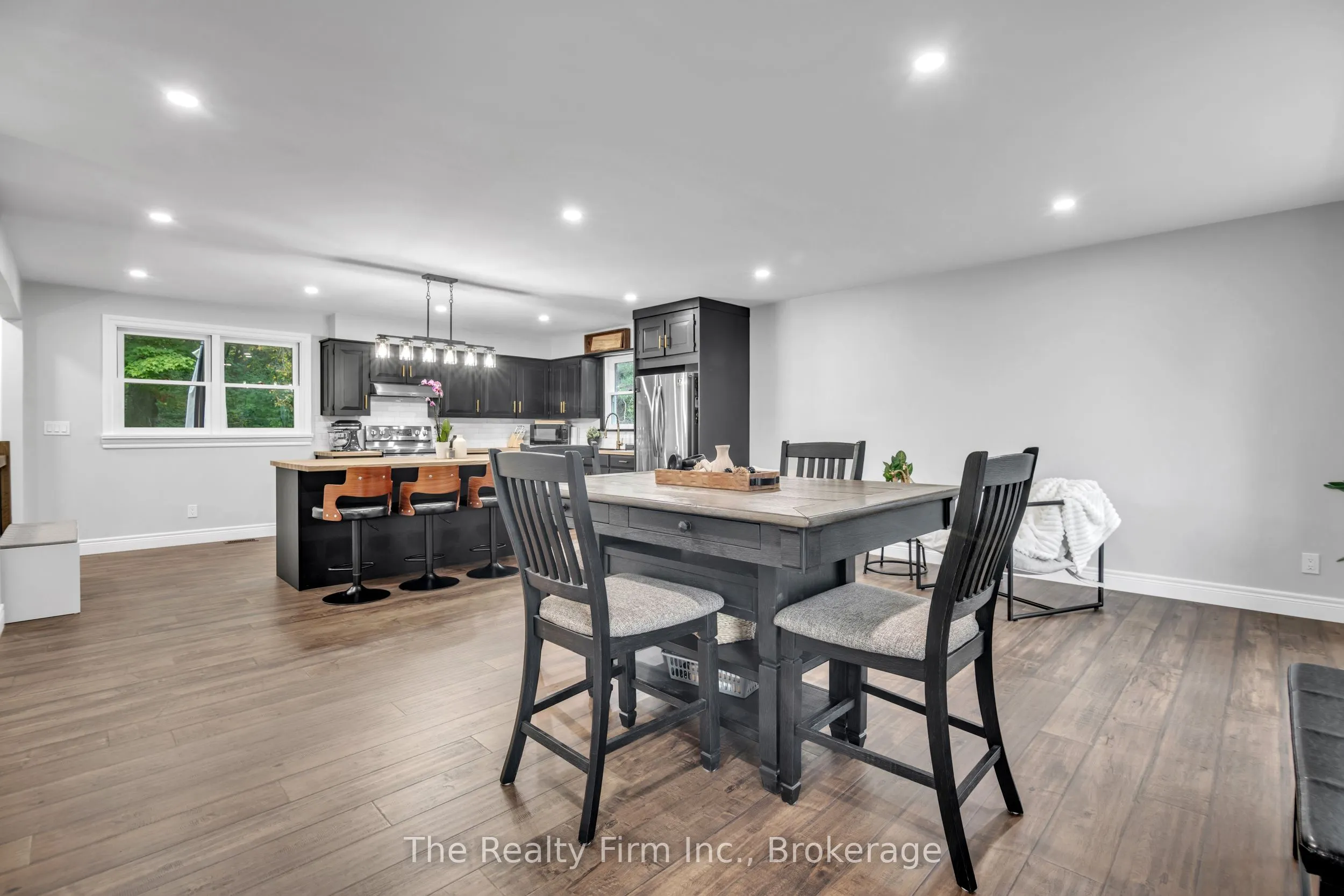 4 Rokeby Road