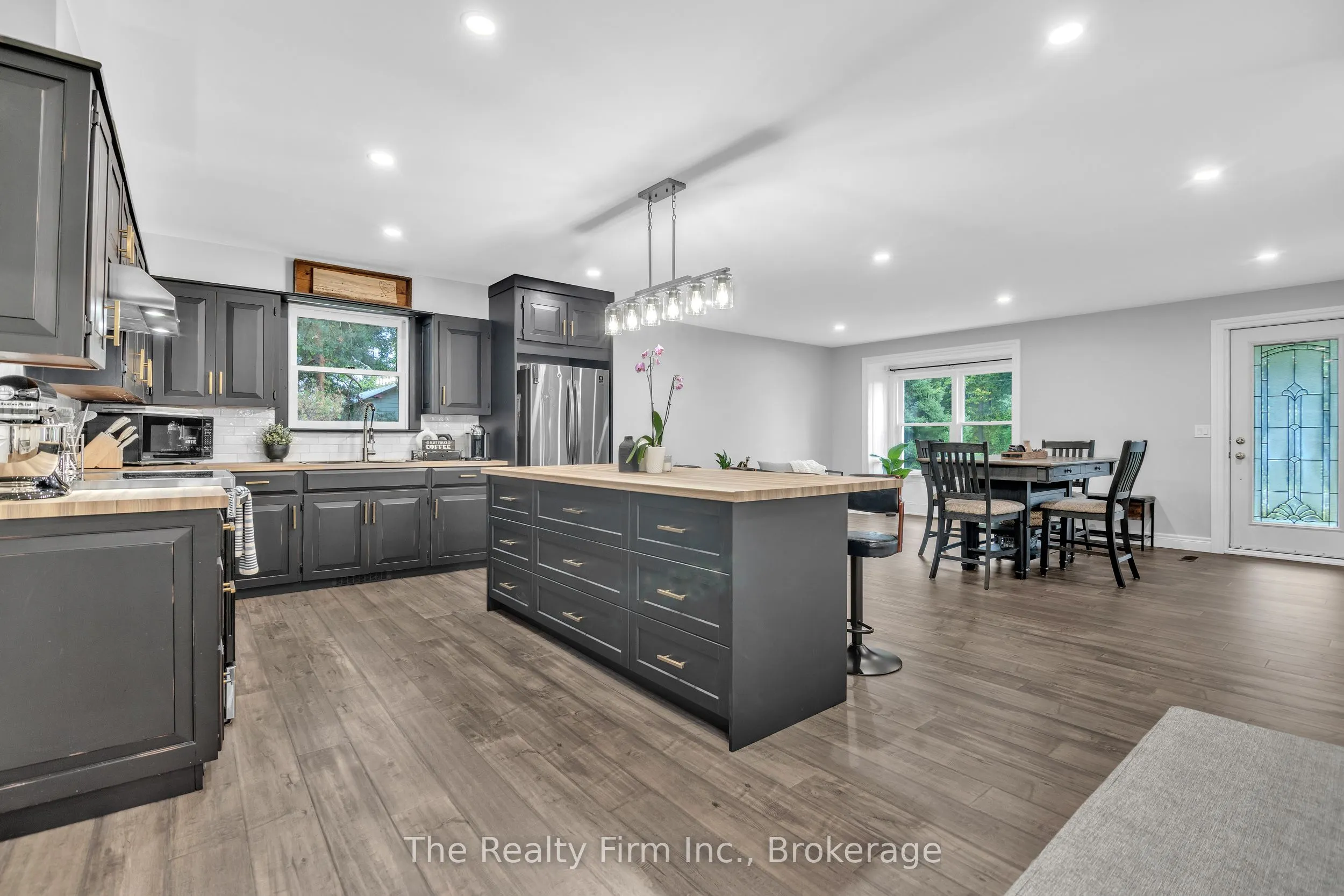 4 Rokeby Road