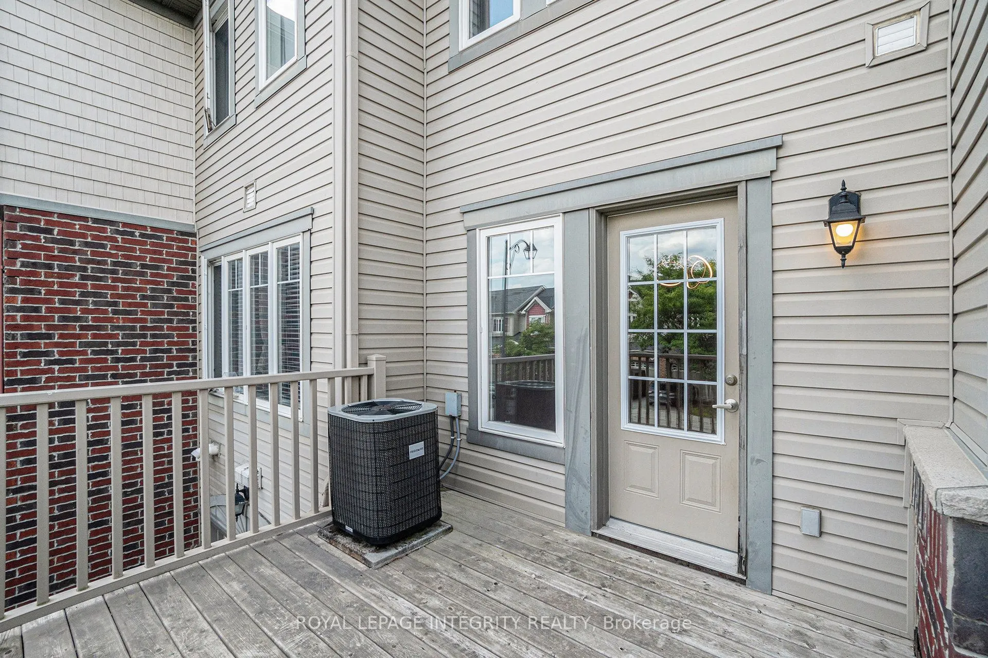 1604 Haydon Circle