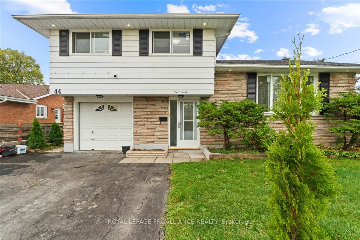 44 Meadowvale Avenue