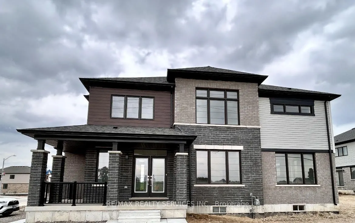 2 Stanley Avenue