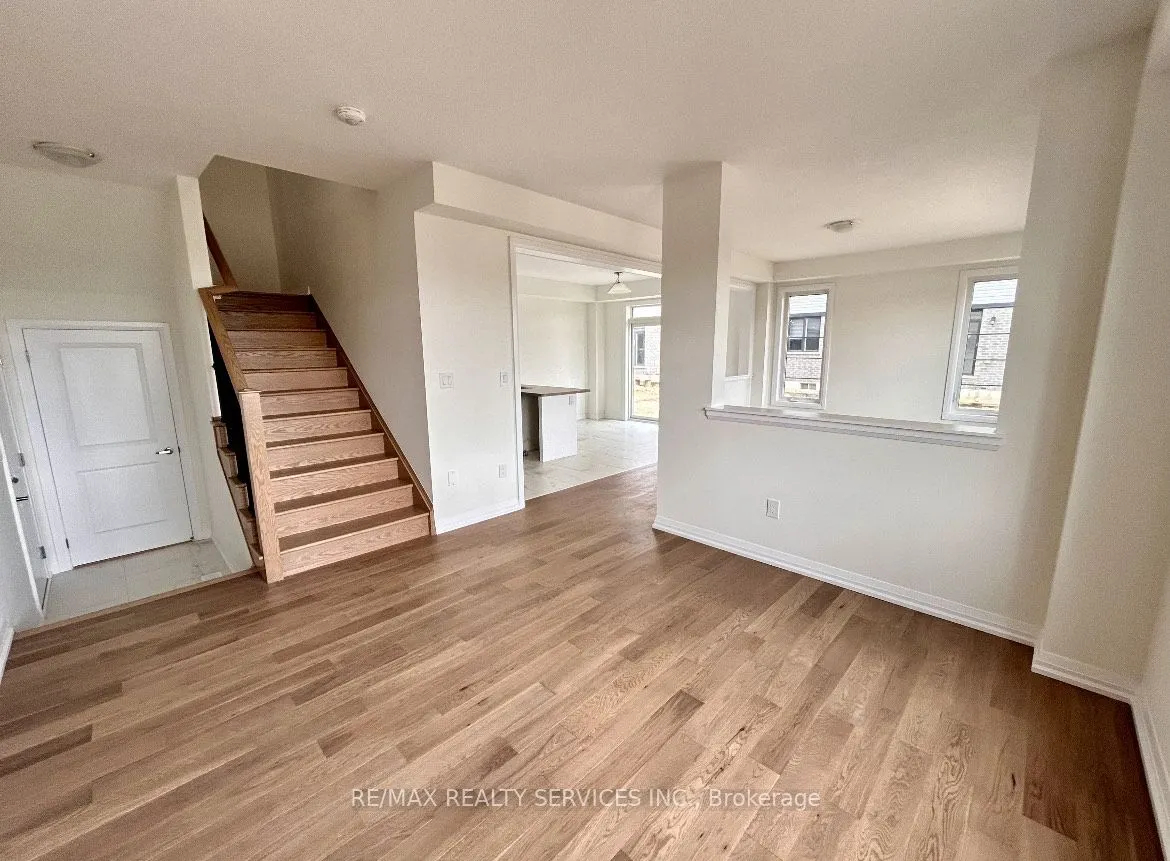 2 Stanley Avenue