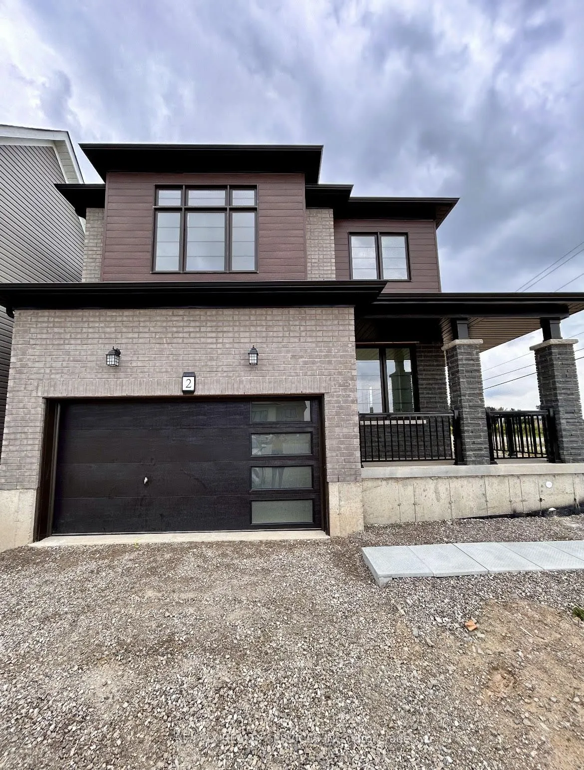 2 Stanley Avenue