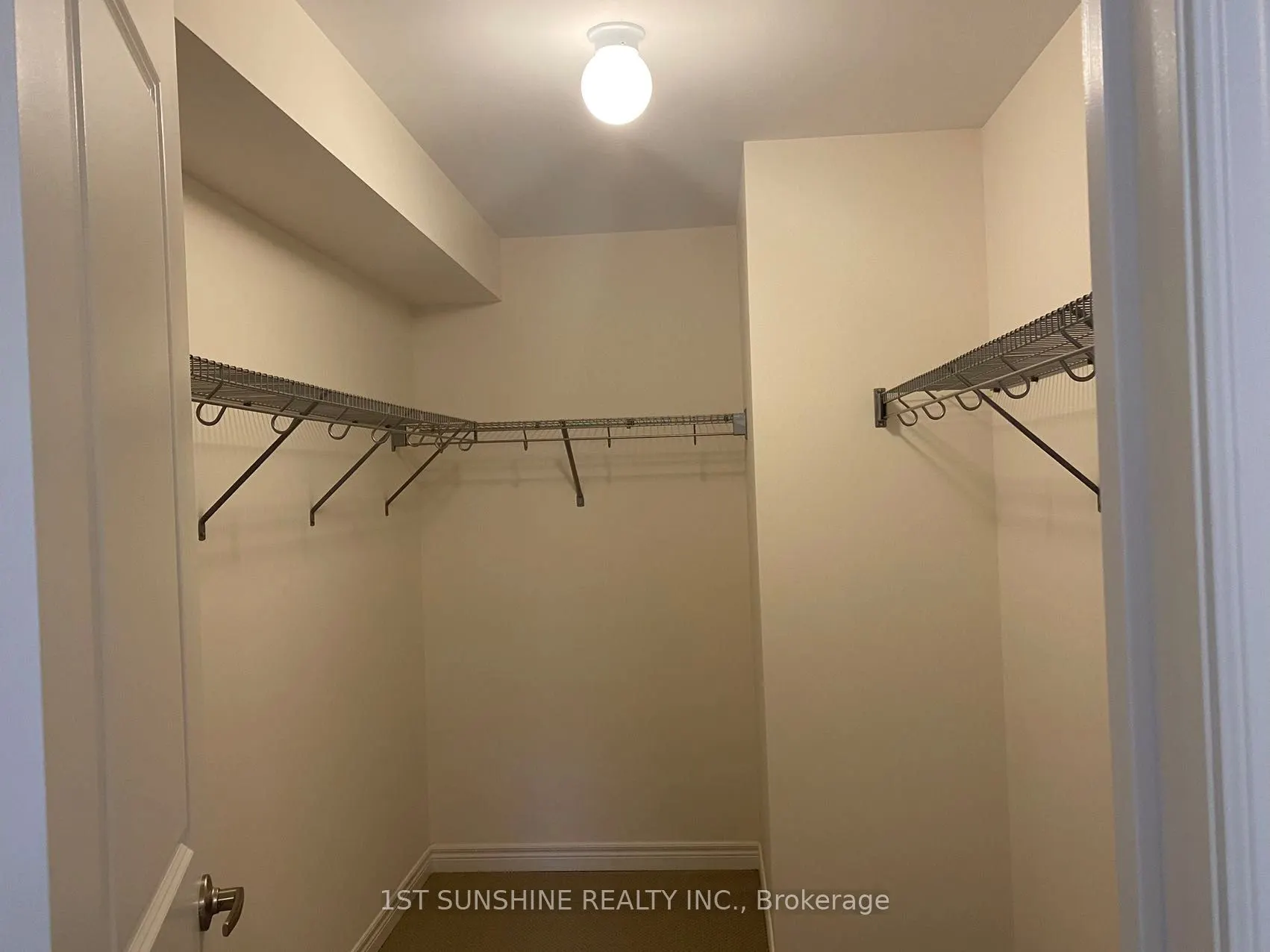303 Raymond Road