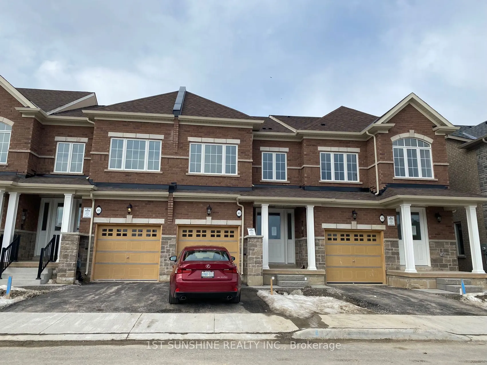 303 Raymond Road