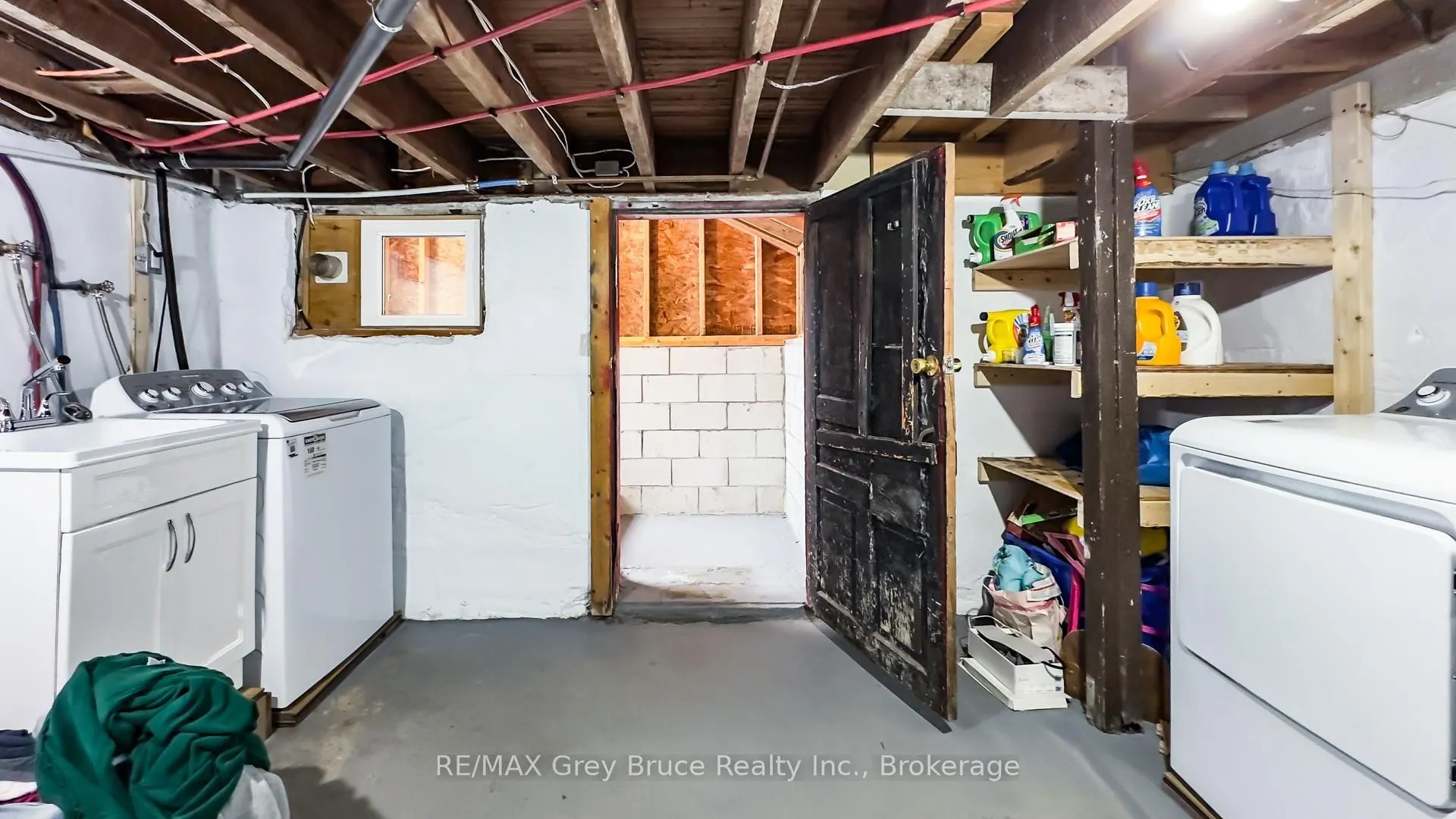 289 9th Street