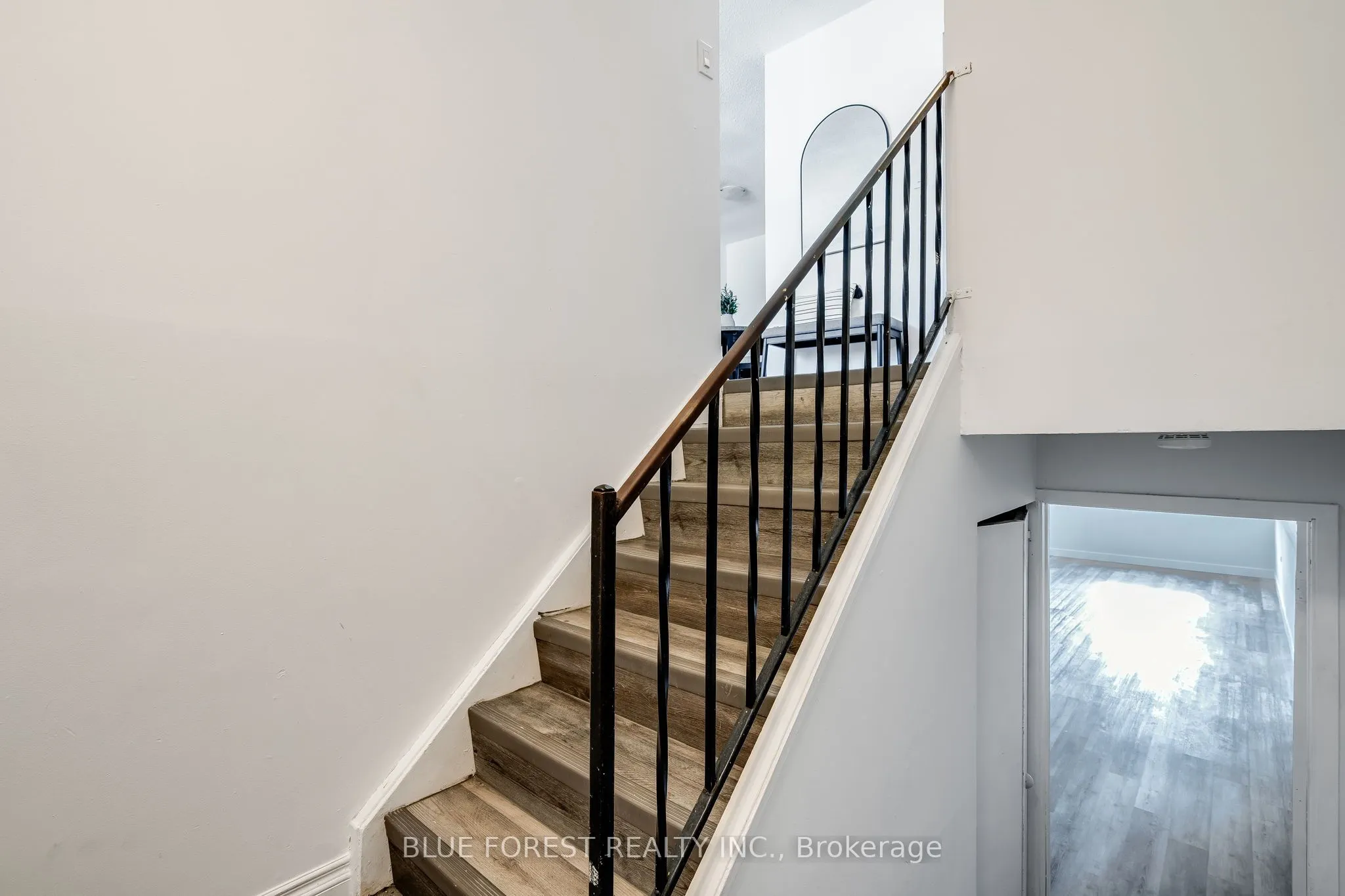 69 Bridle Path Road