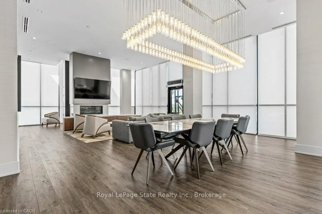 385 Winston Road, #1402