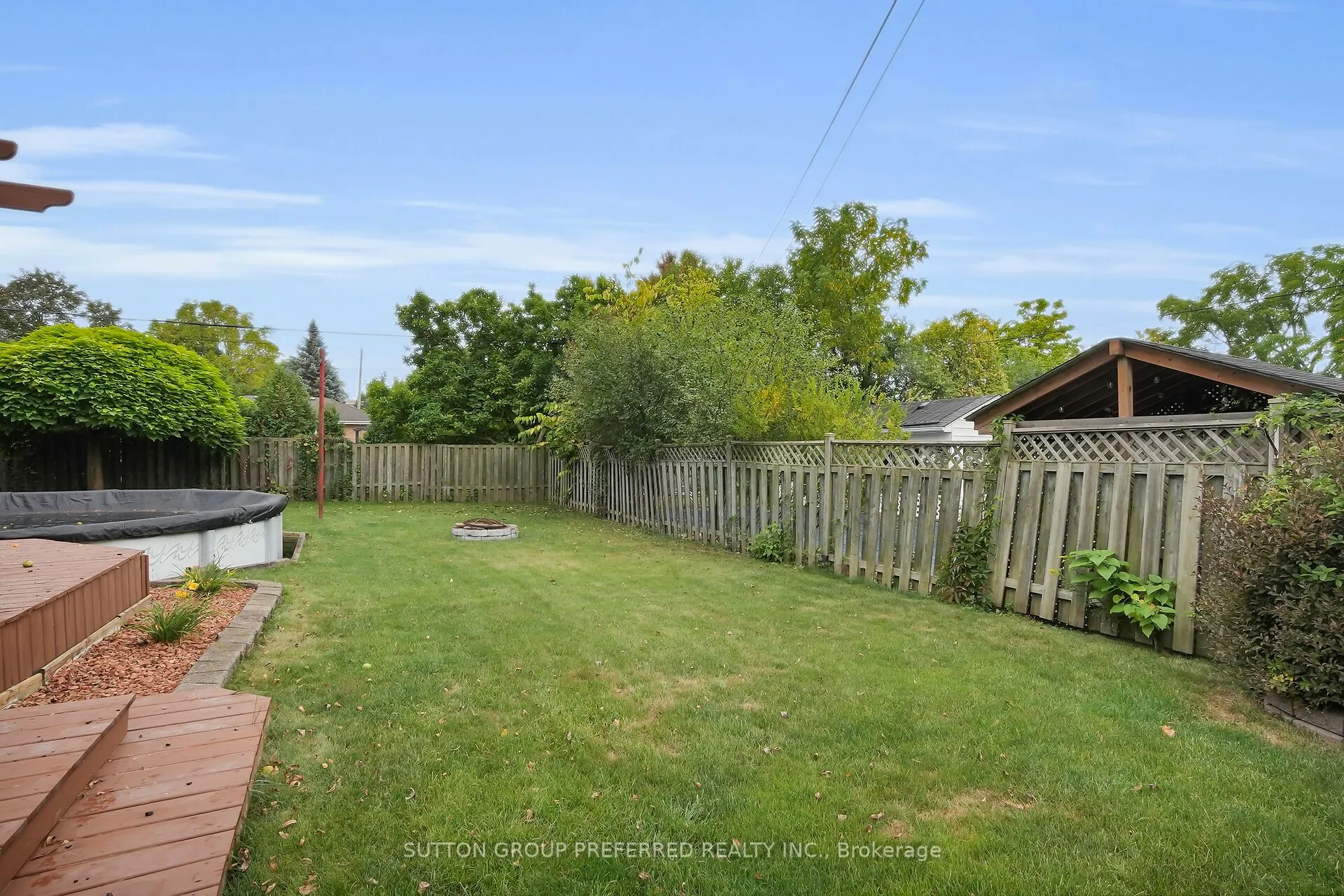 737 Whetter Avenue