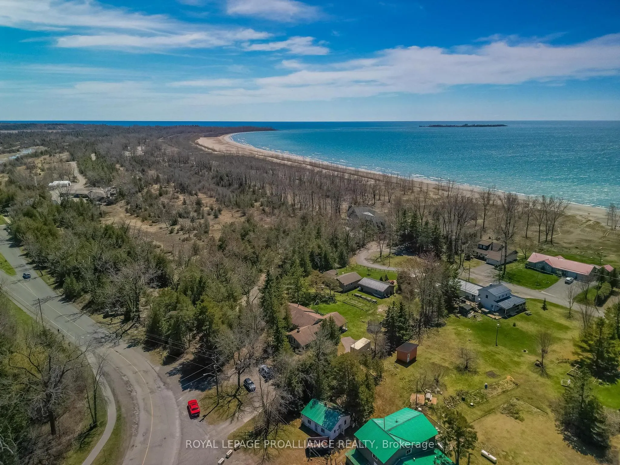 280 Presqu'ile Parkway