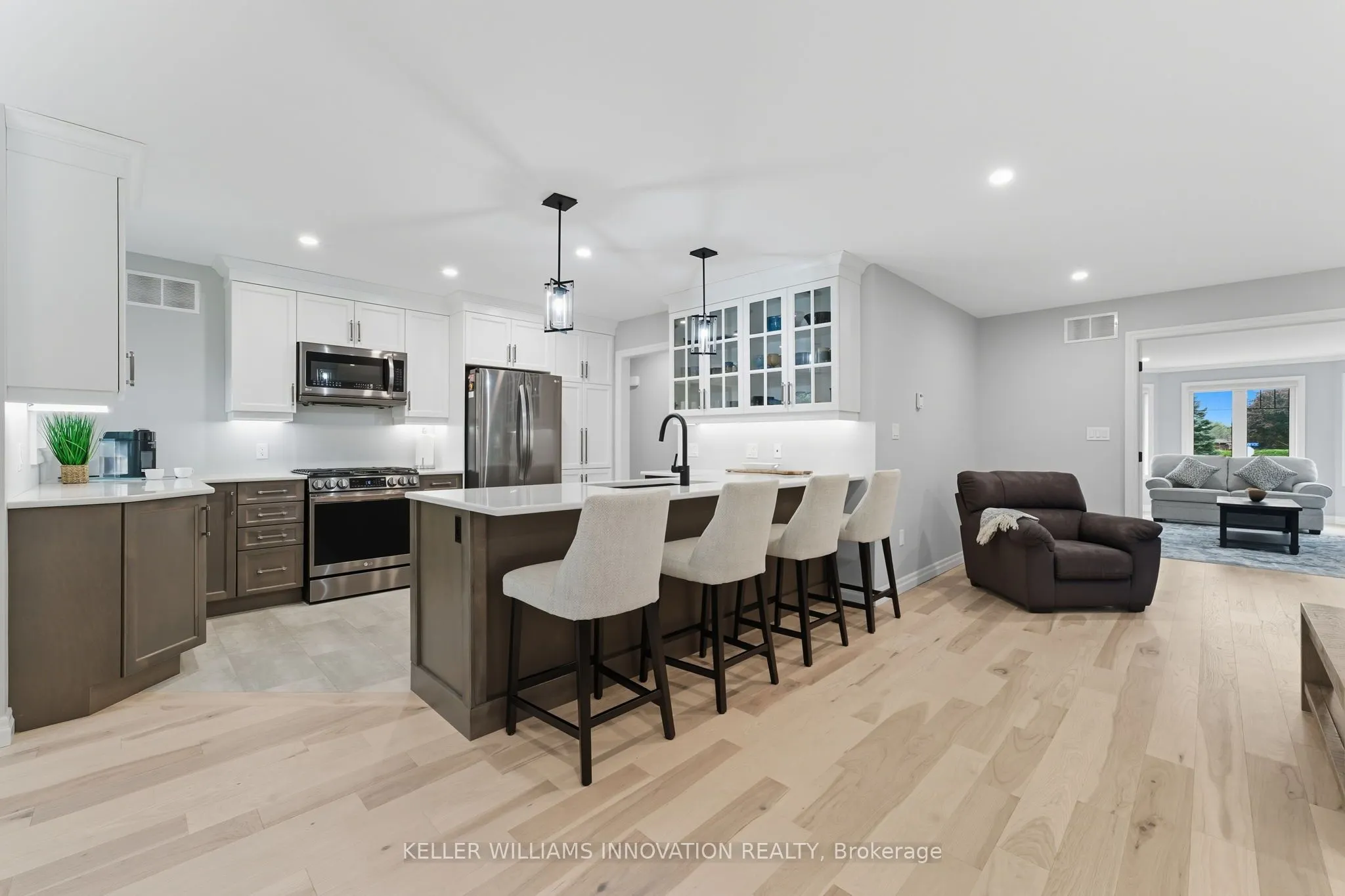 29 Mcdonald Street W