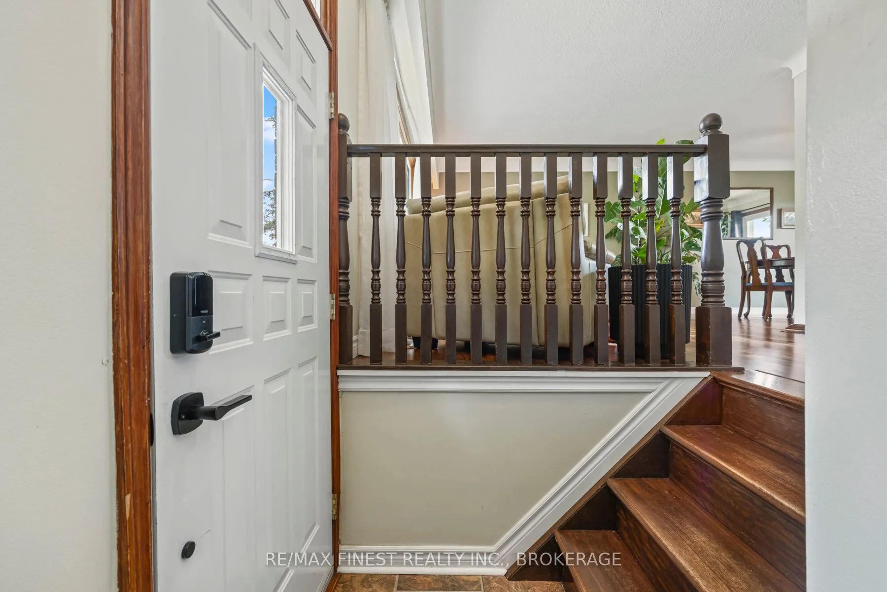 1429 Avondale Crescent