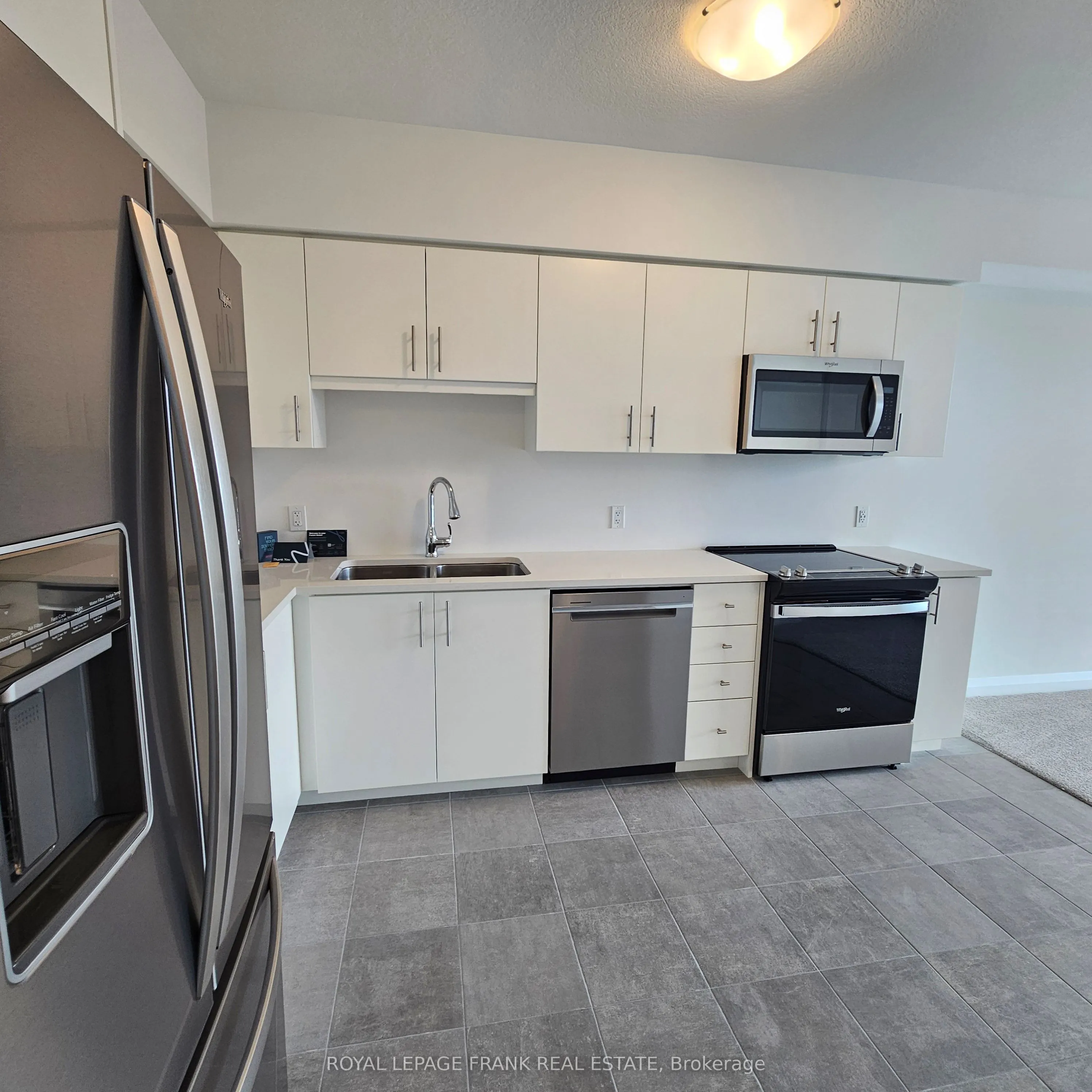 93 Arthur Street S, #903