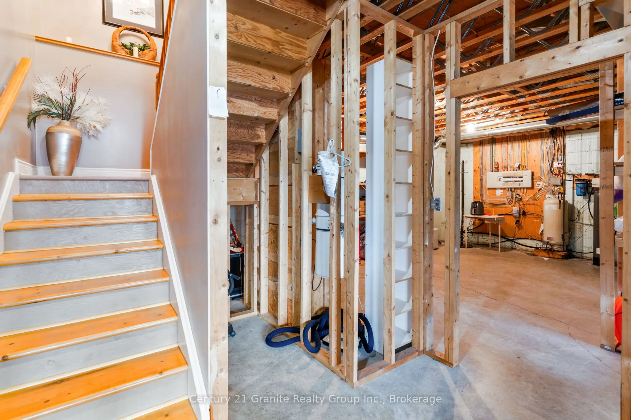 1246 Grace River Road