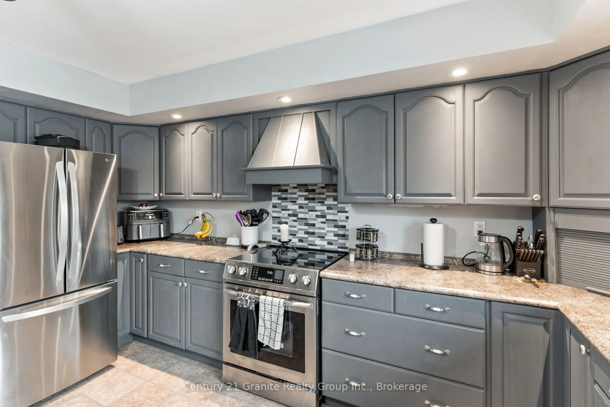 1246 Grace River Road
