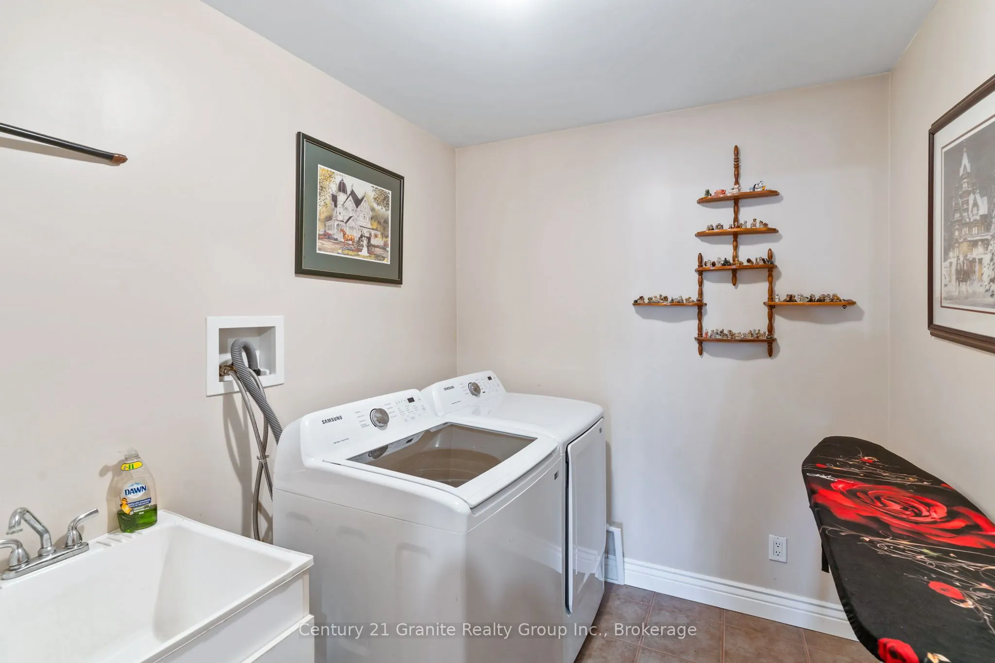 1246 Grace River Road