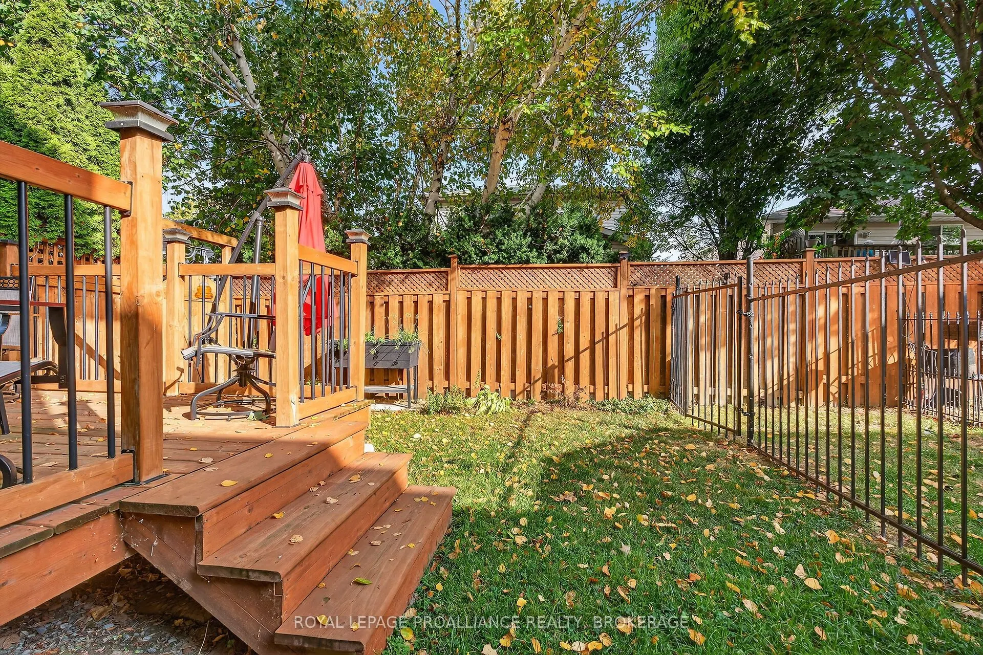 270 Ellesmeer Avenue