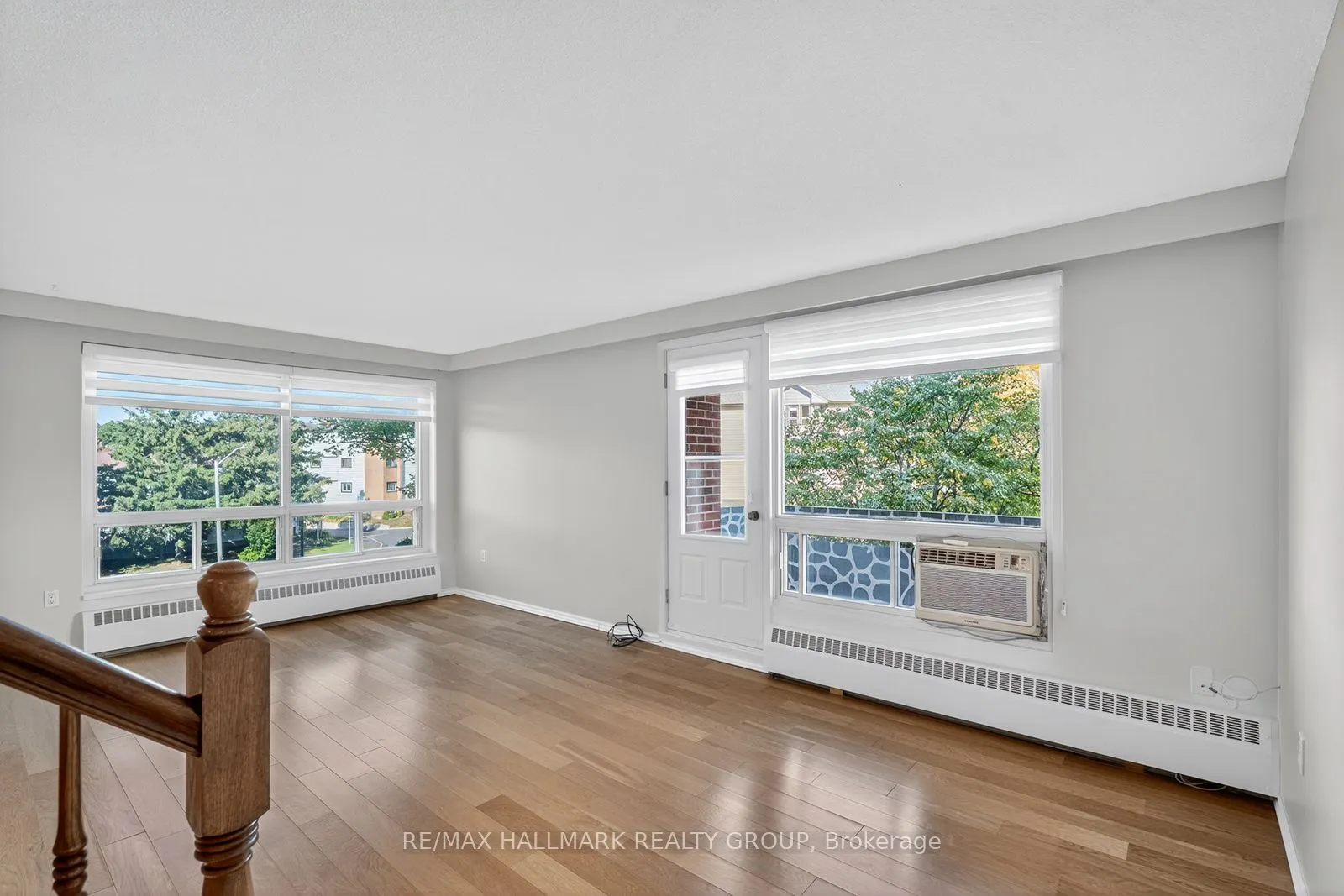 915 Elmsmere Road, #304