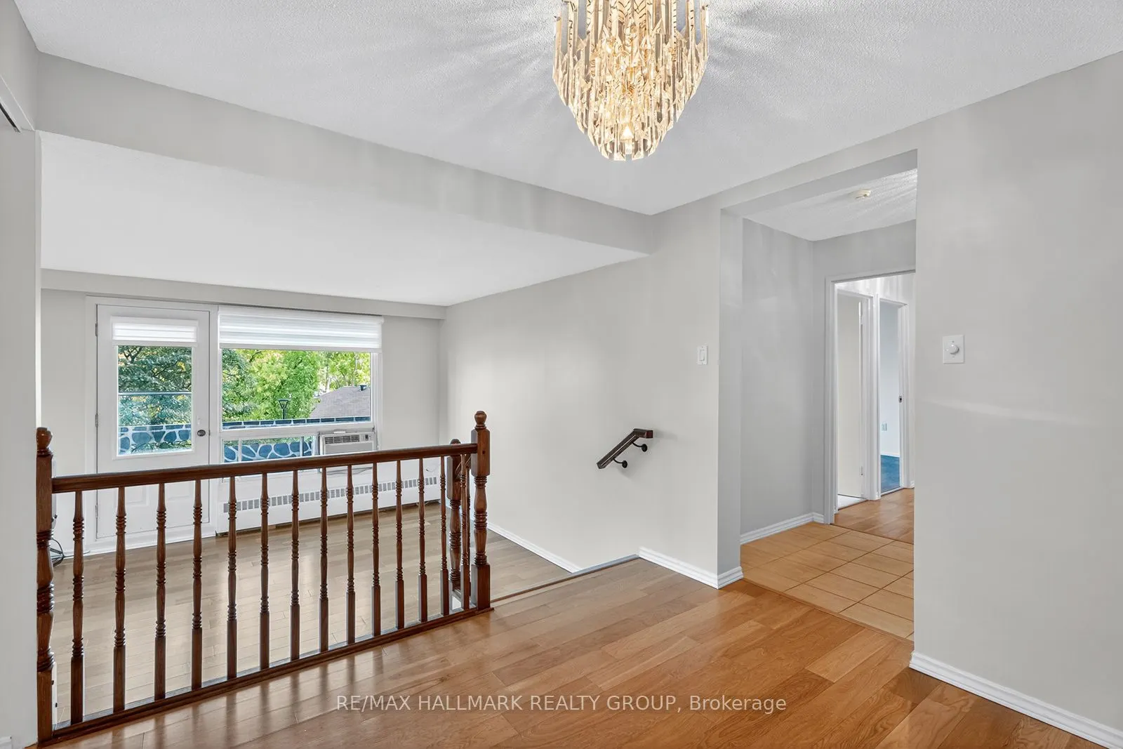 915 Elmsmere Road, #304