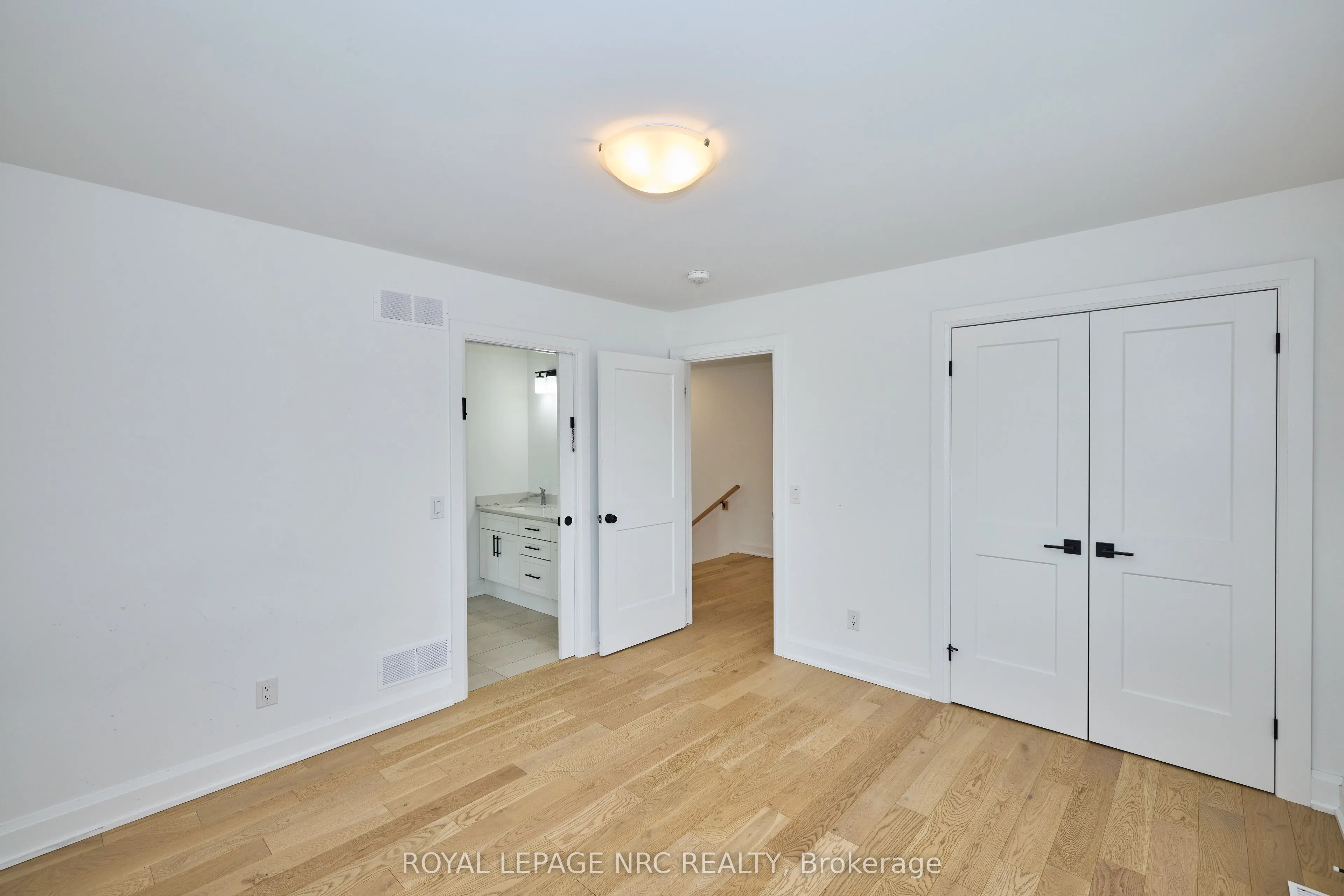 159 Hodgkins Avenue