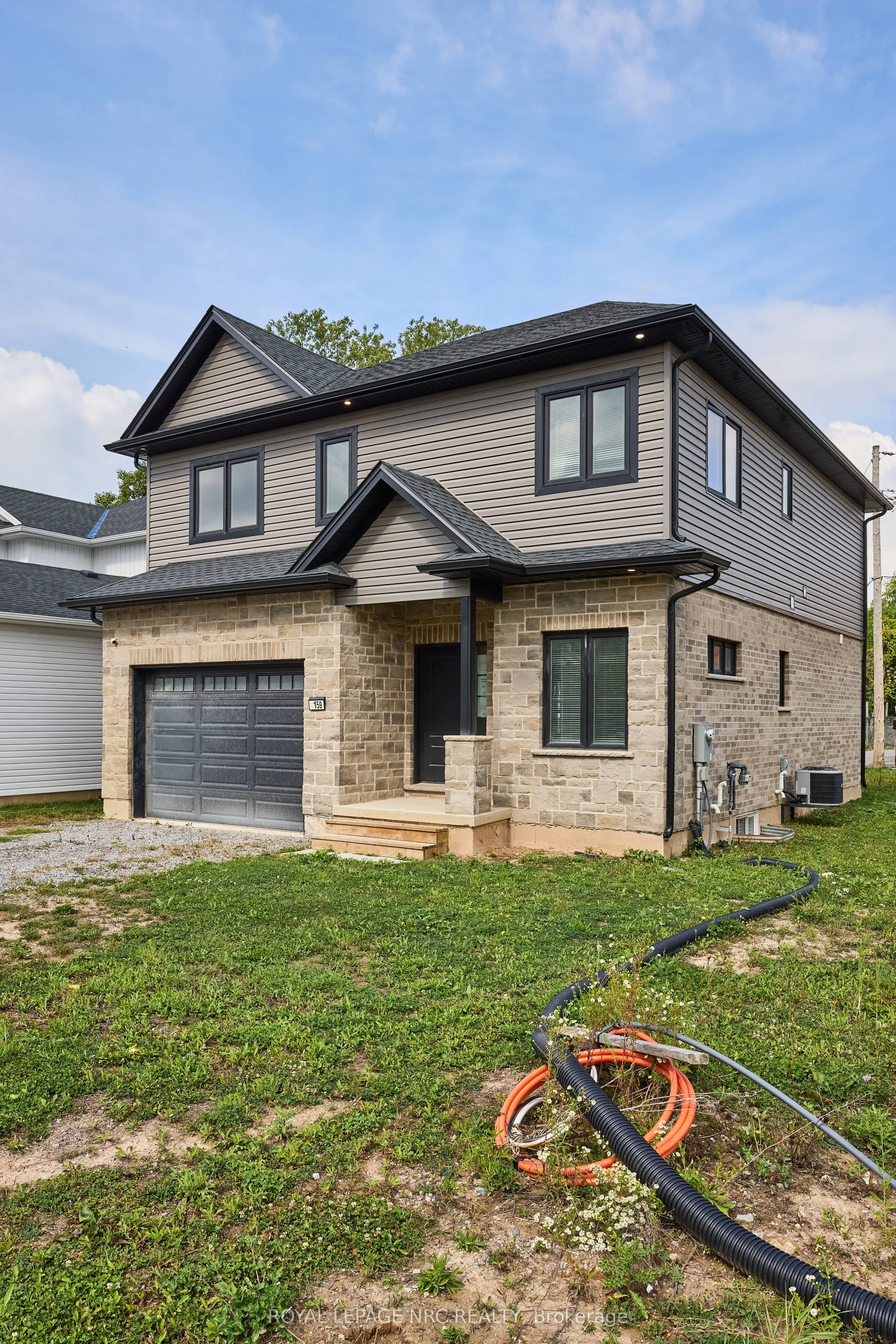 159 Hodgkins Avenue