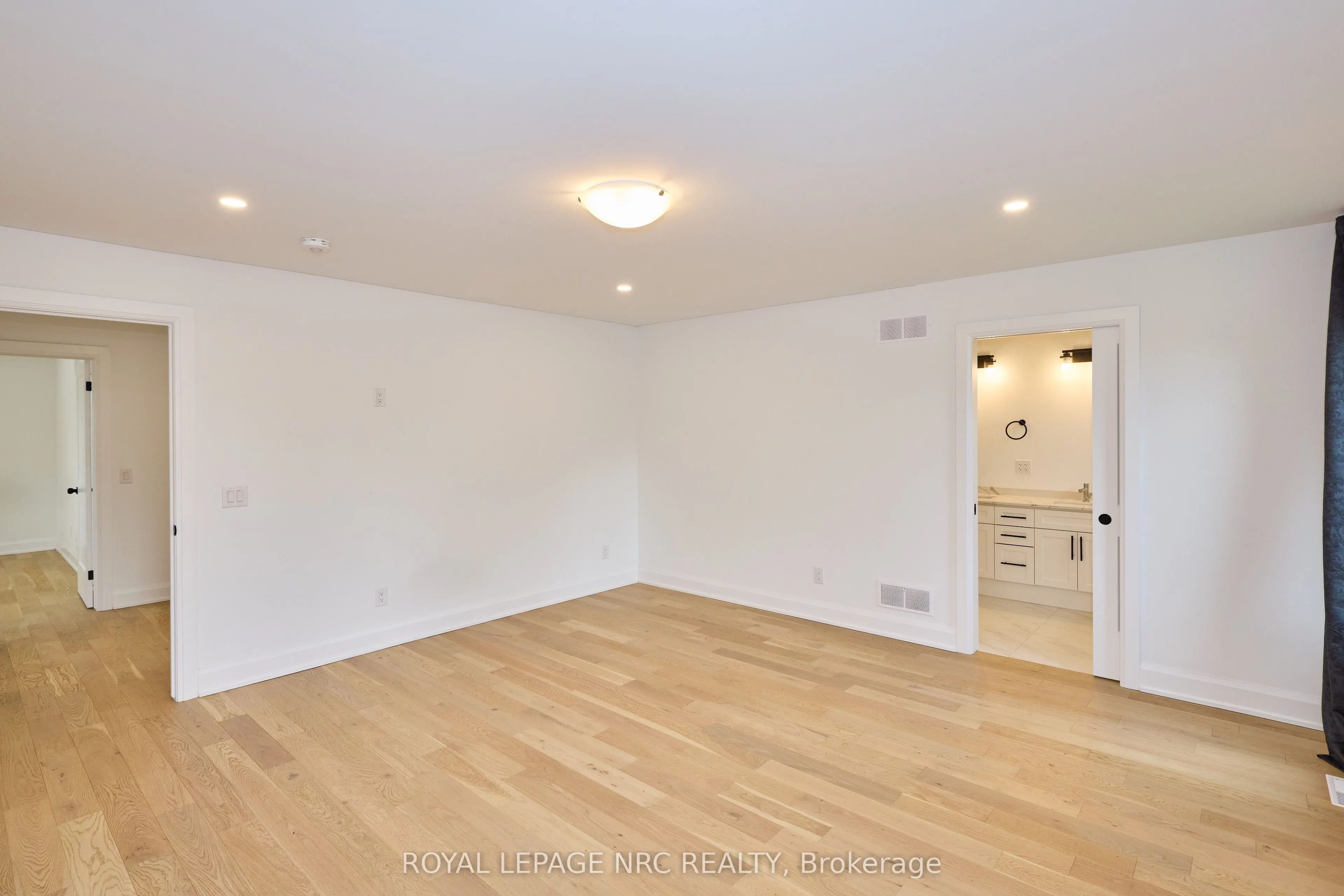 159 Hodgkins Avenue
