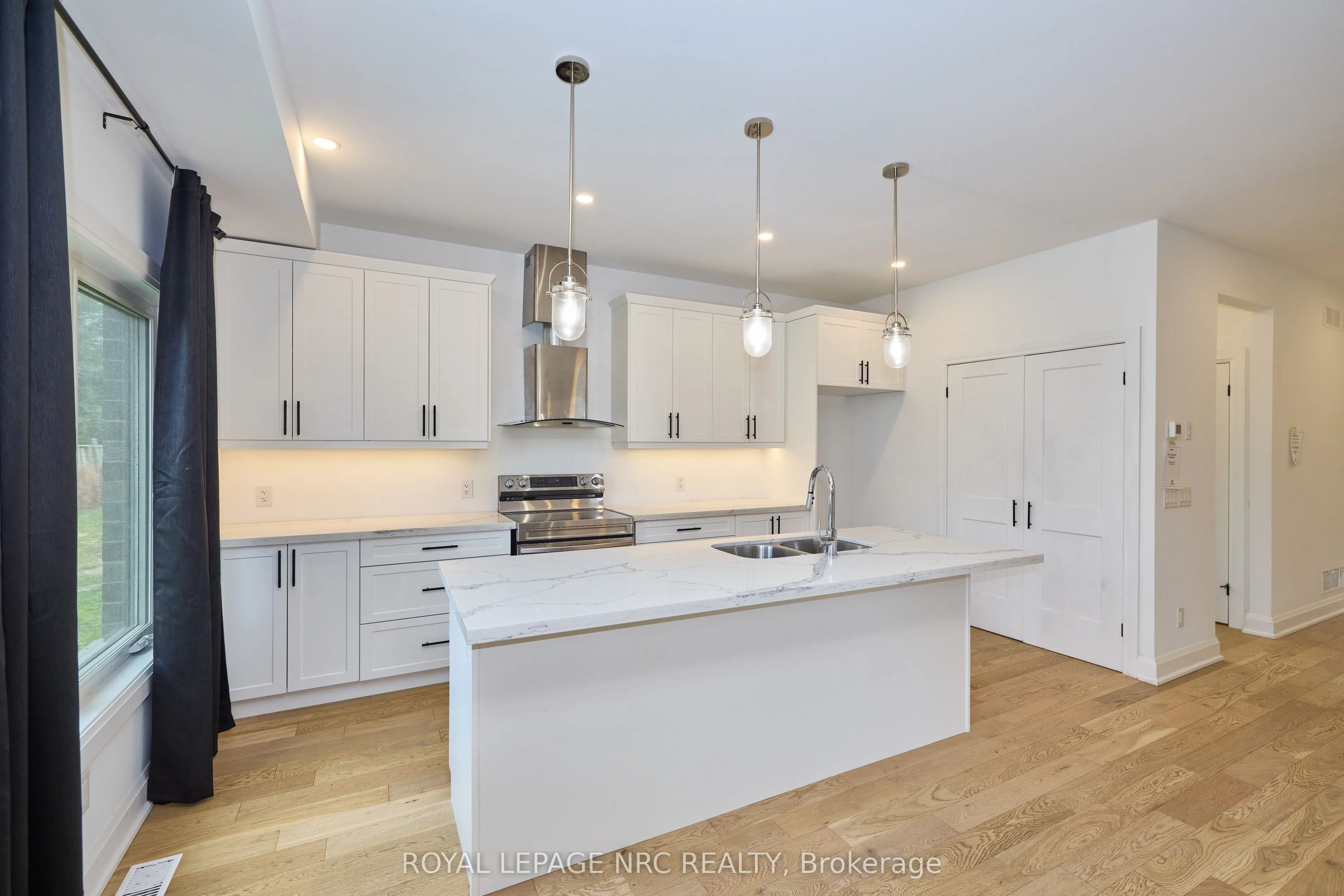 159 Hodgkins Avenue