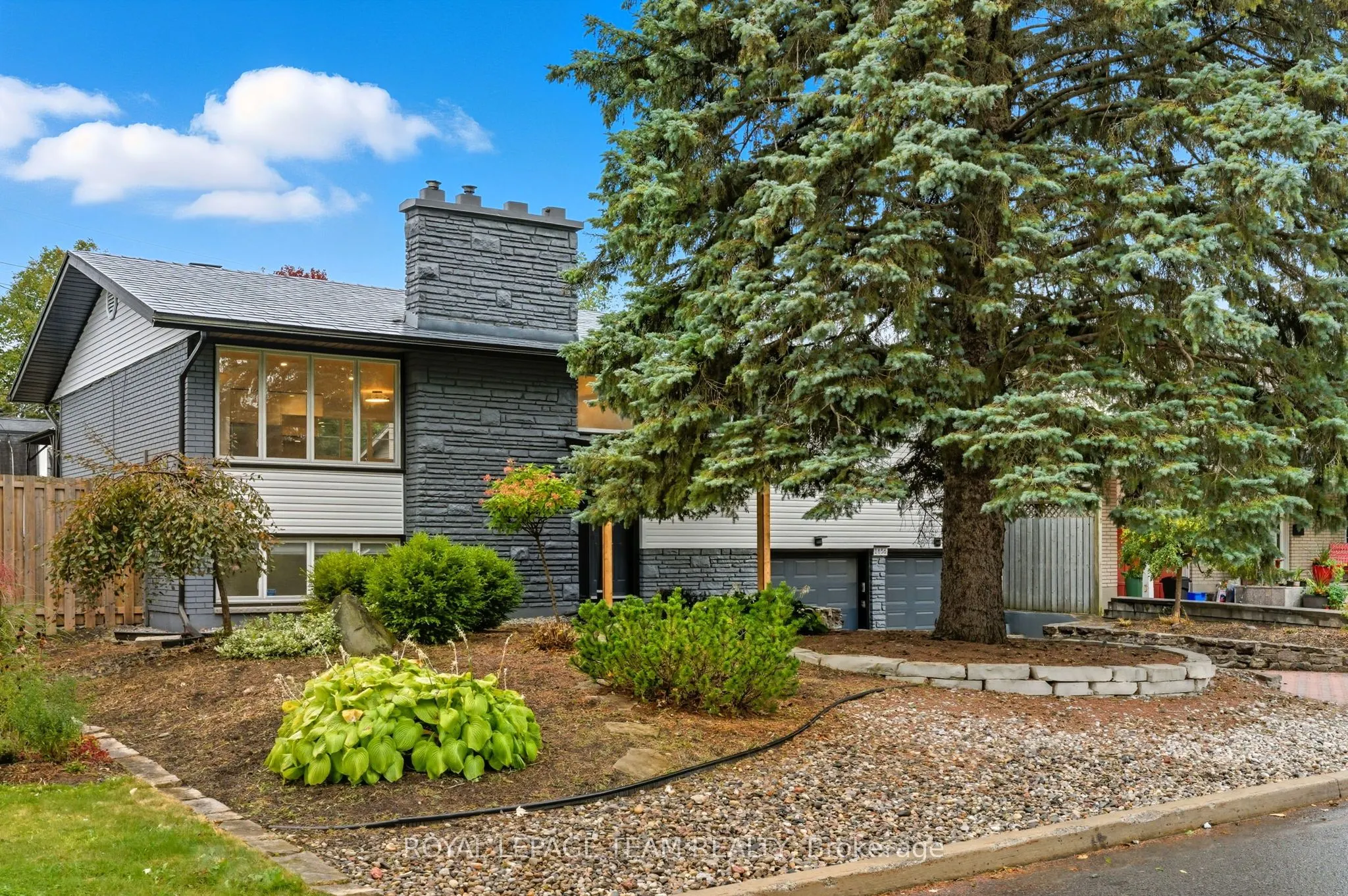 1856 Playfair Drive