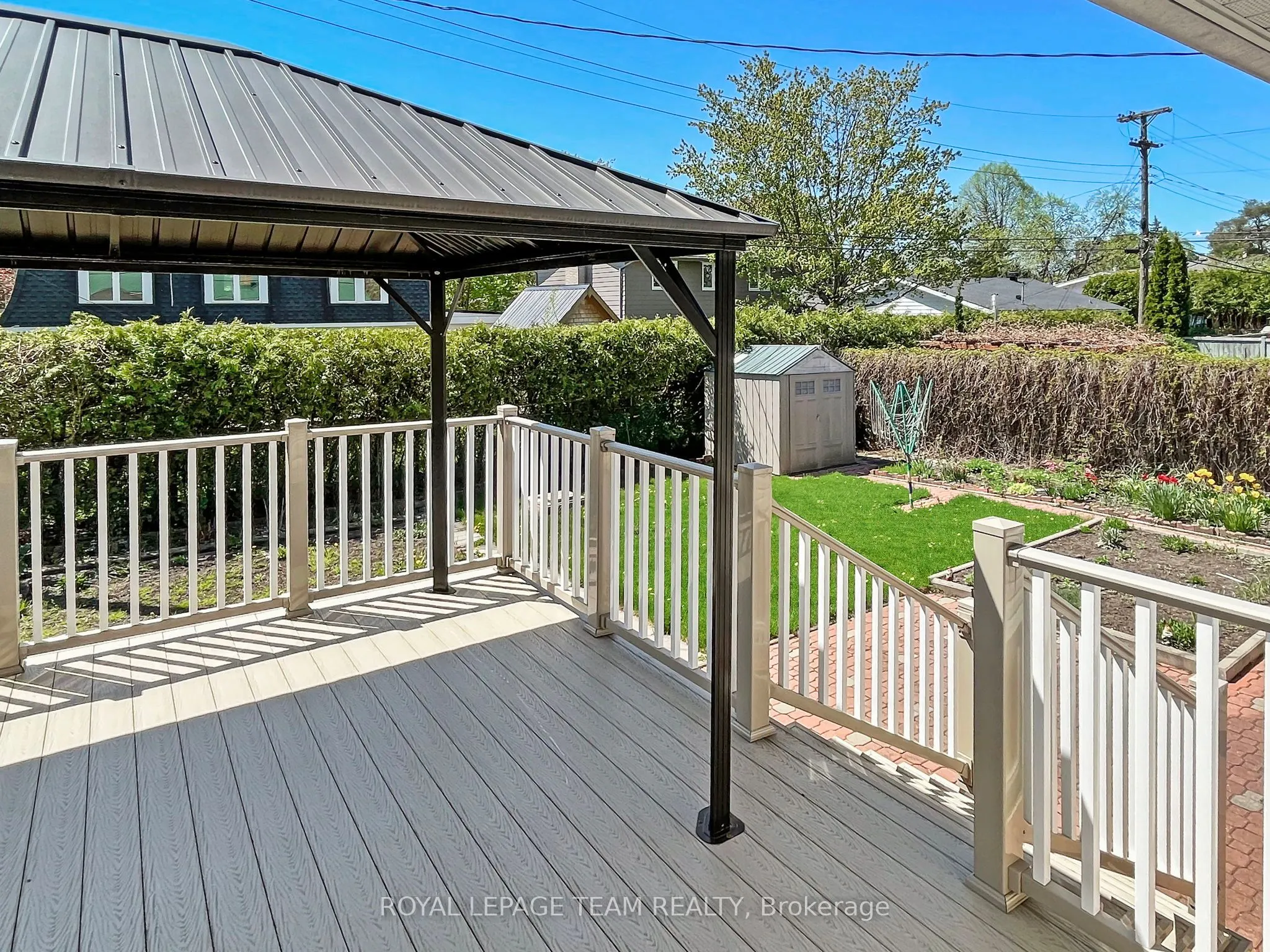 1856 Playfair Drive