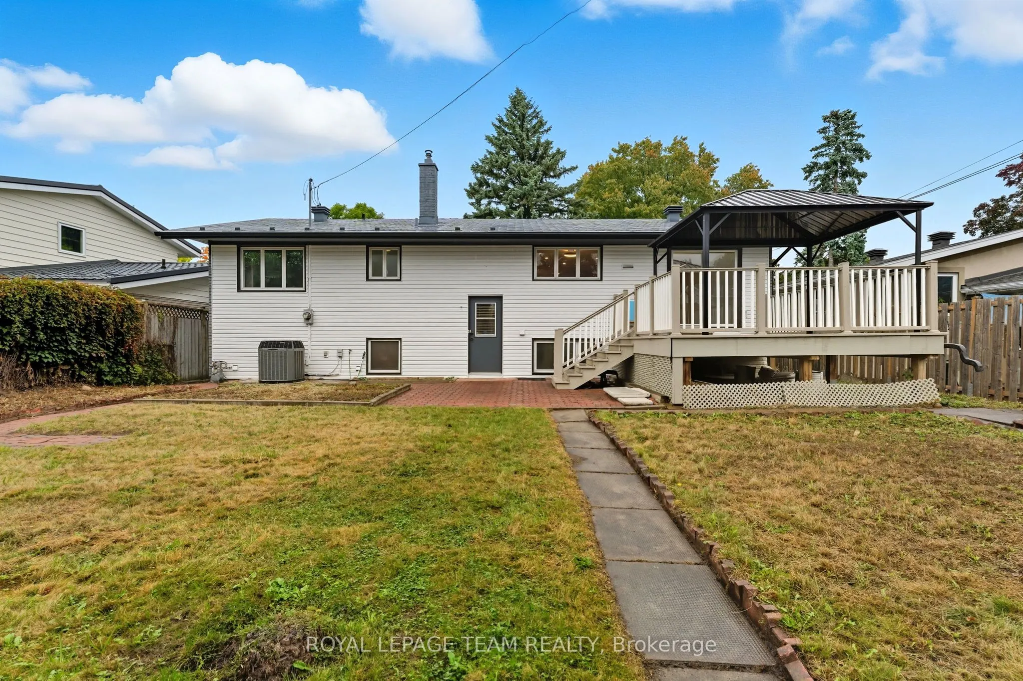 1856 Playfair Drive