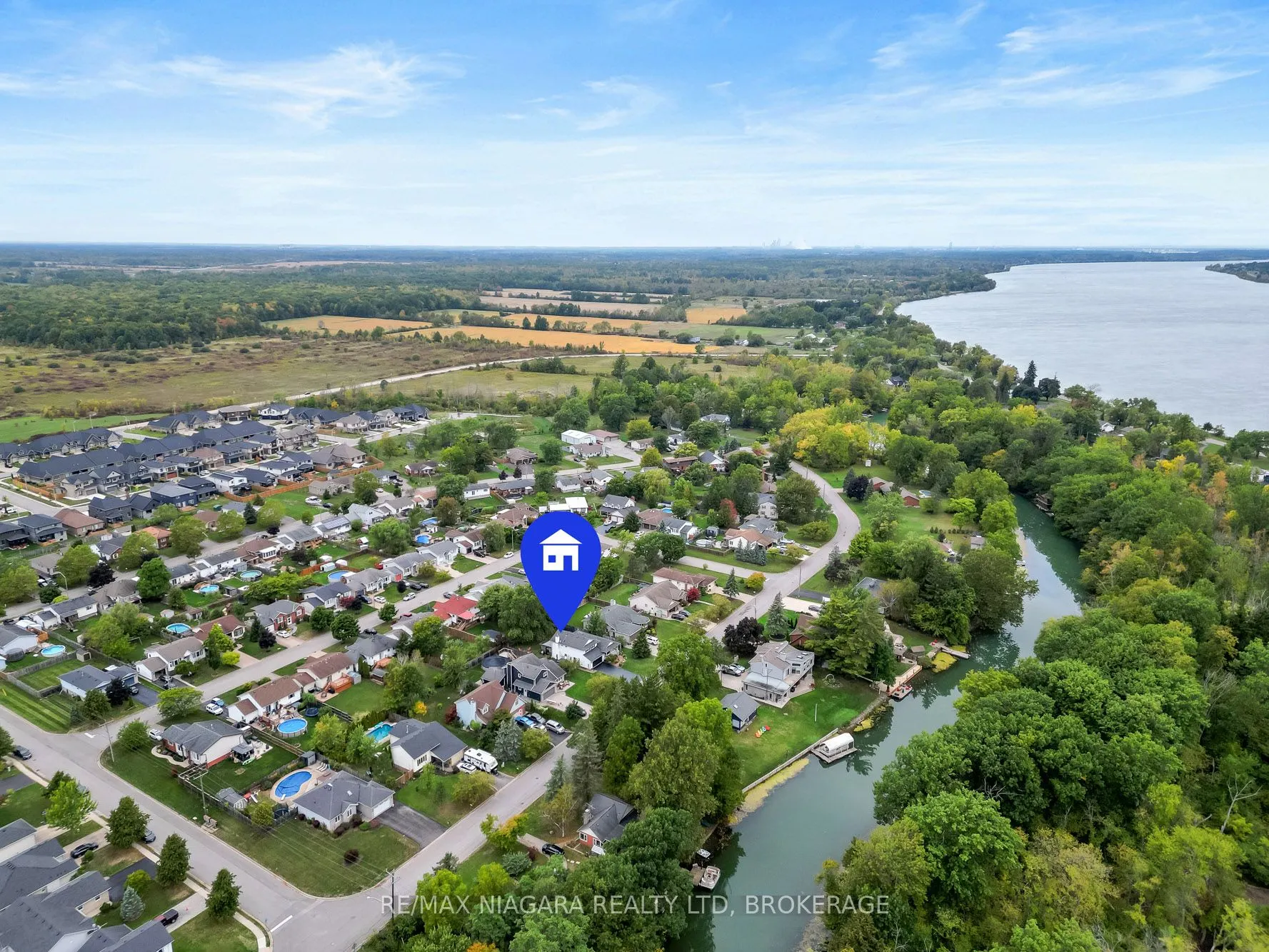 3695 RIVER TRAIL Crescent