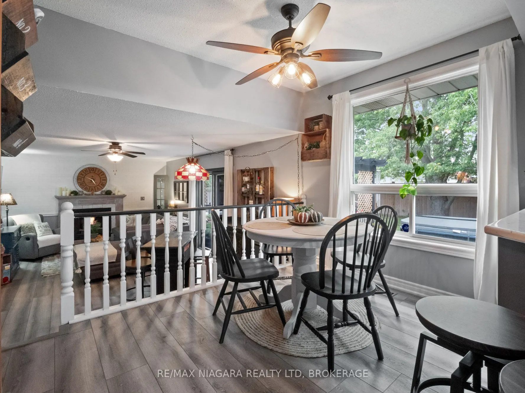 3695 RIVER TRAIL Crescent