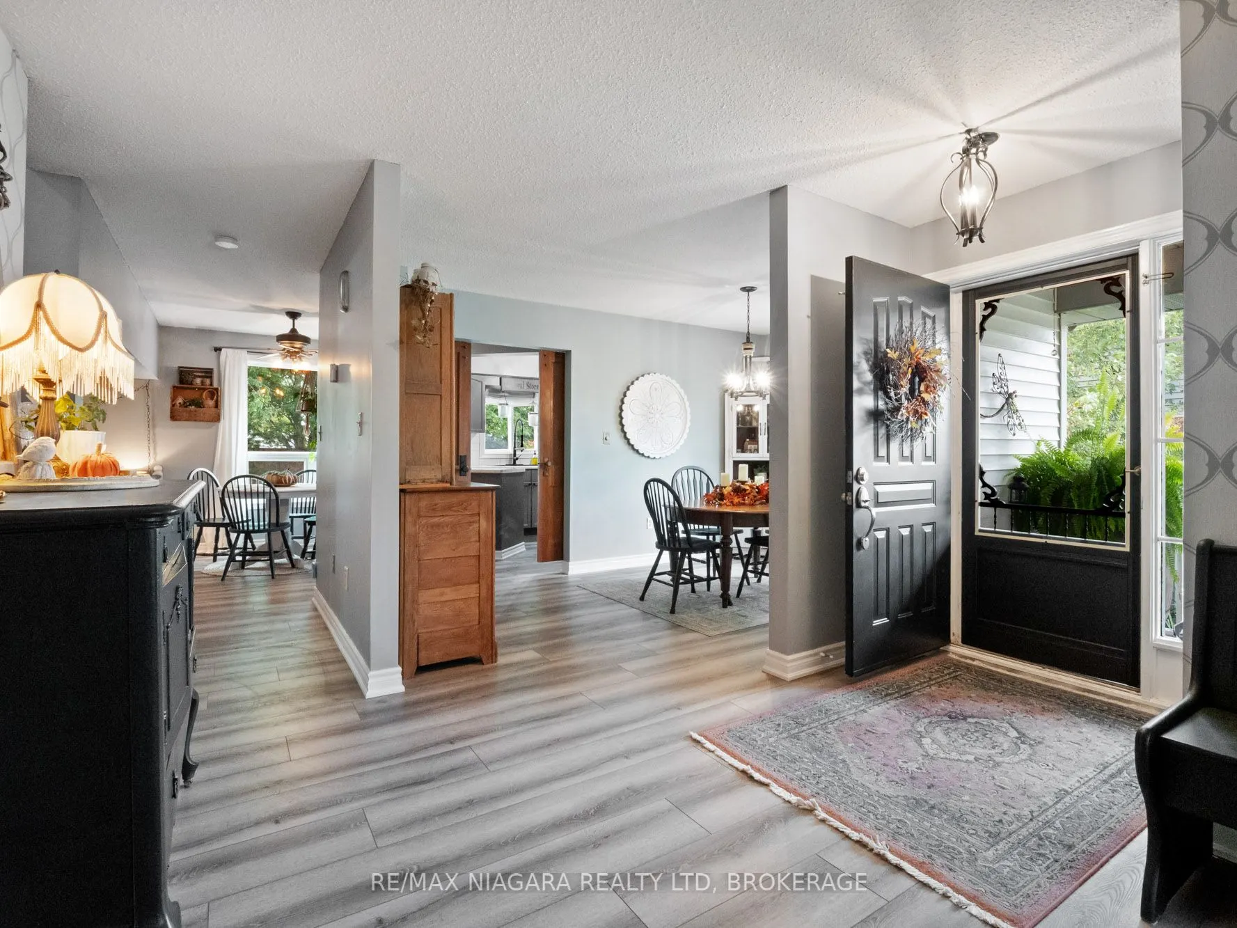 3695 RIVER TRAIL Crescent