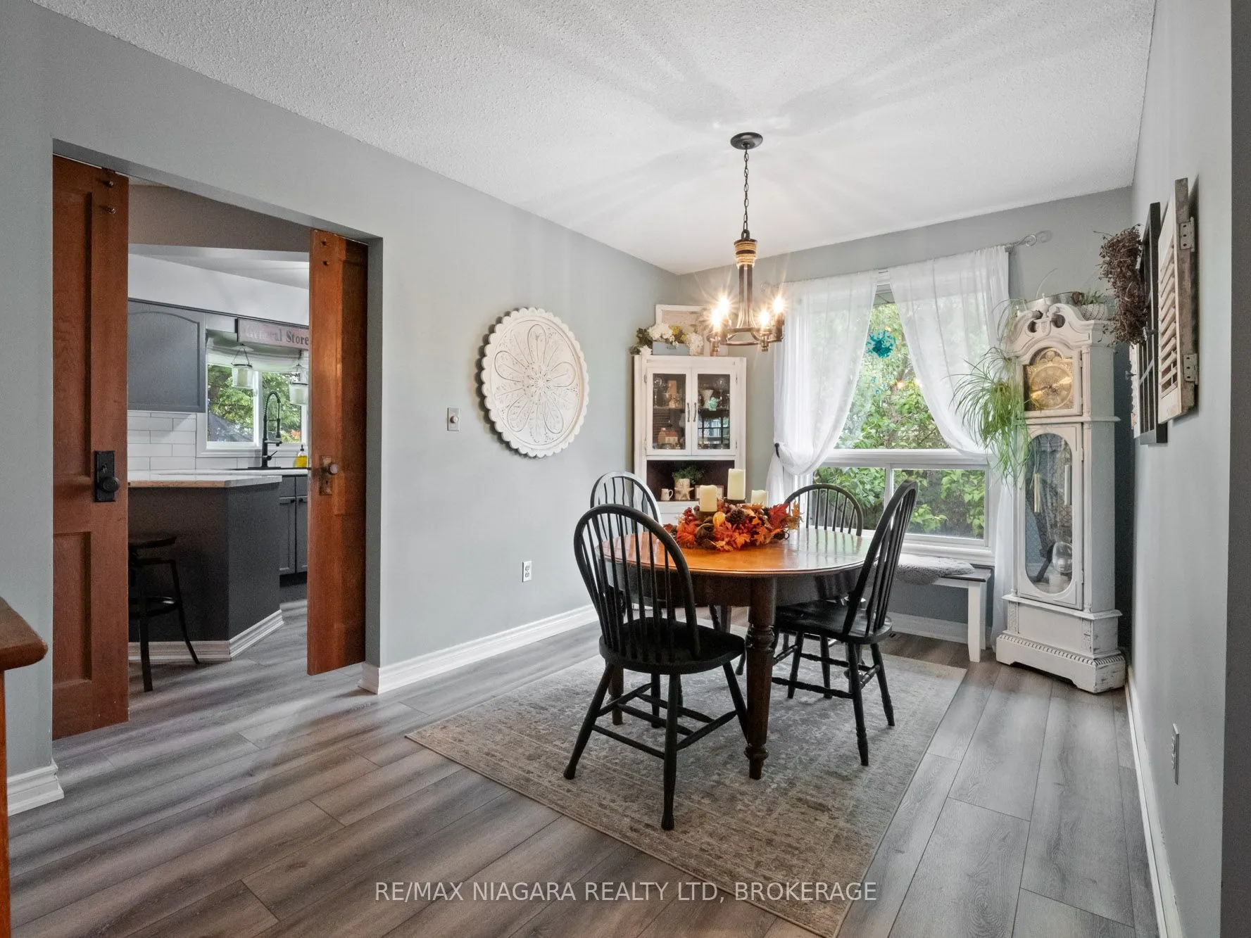 3695 RIVER TRAIL Crescent