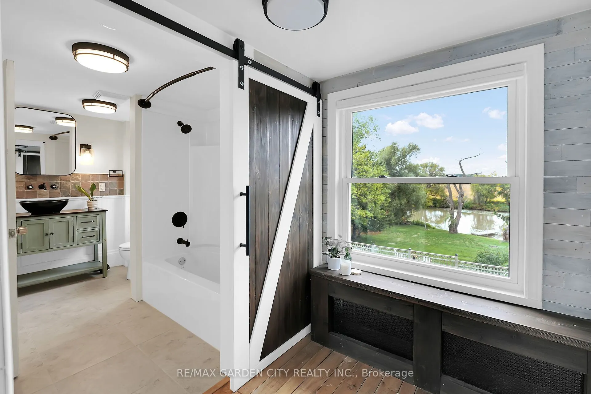 5124 Canborough Road