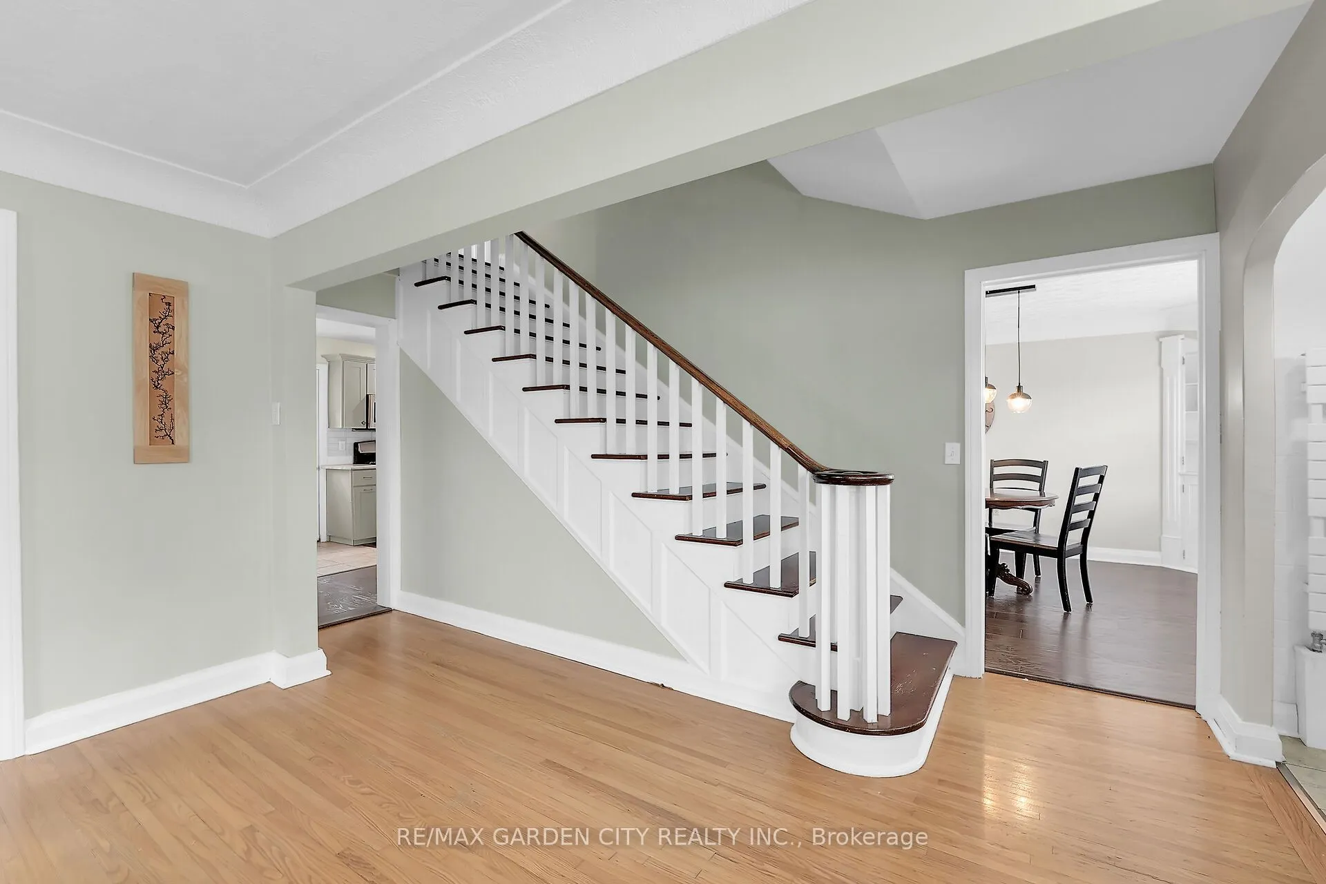 5124 Canborough Road