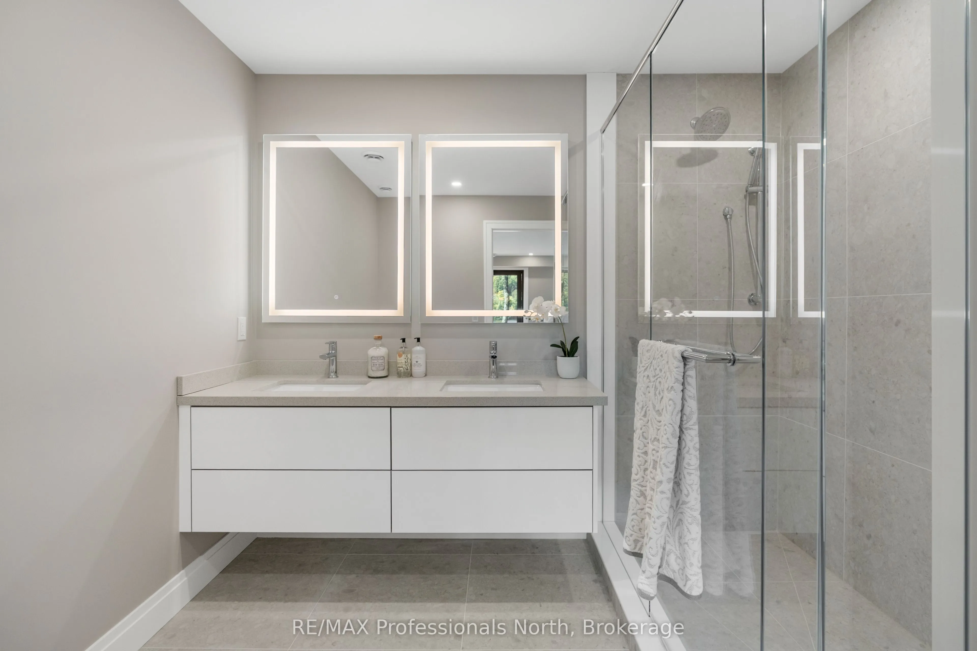 32 Brunel Road, #101