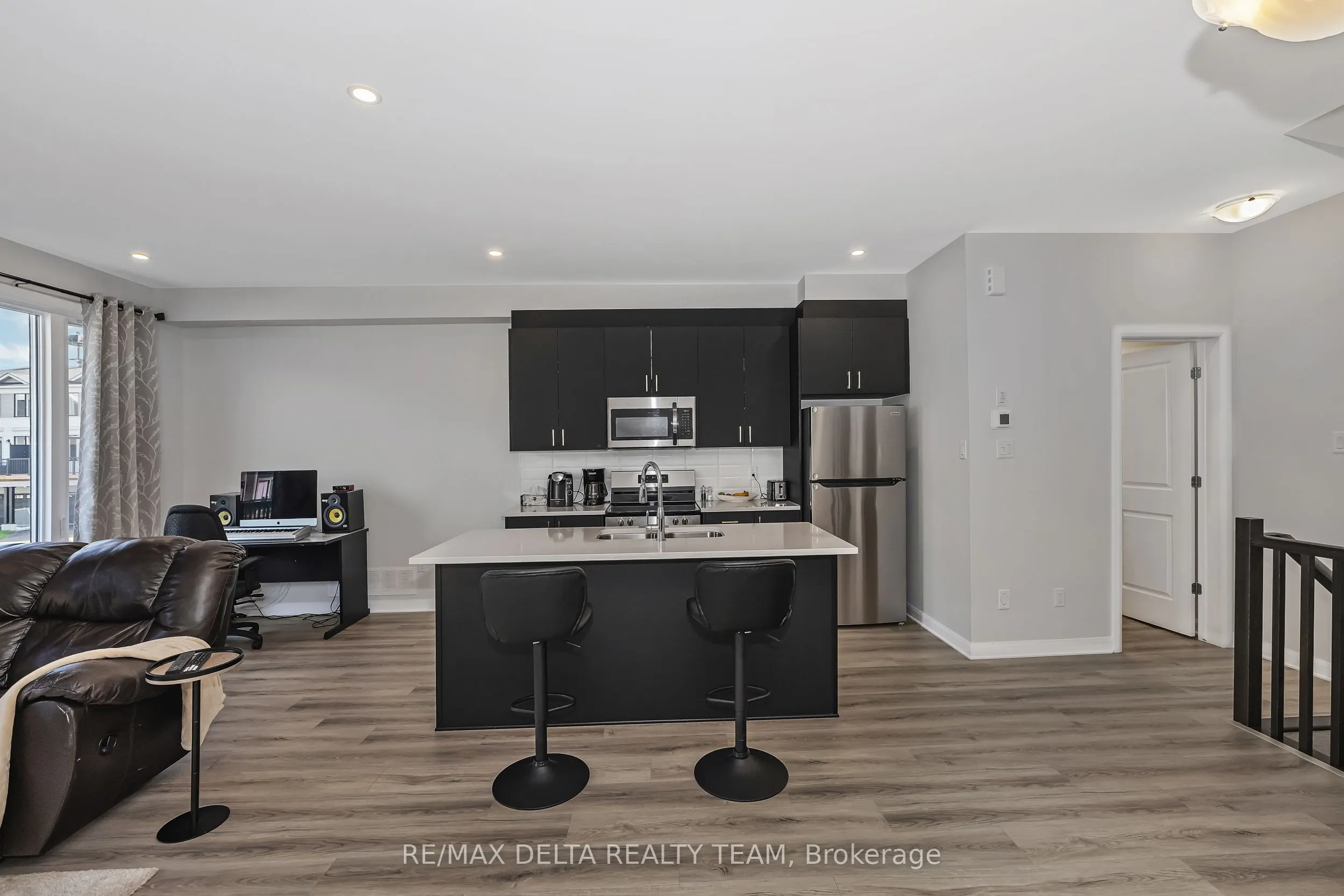 703 Confluence Walk