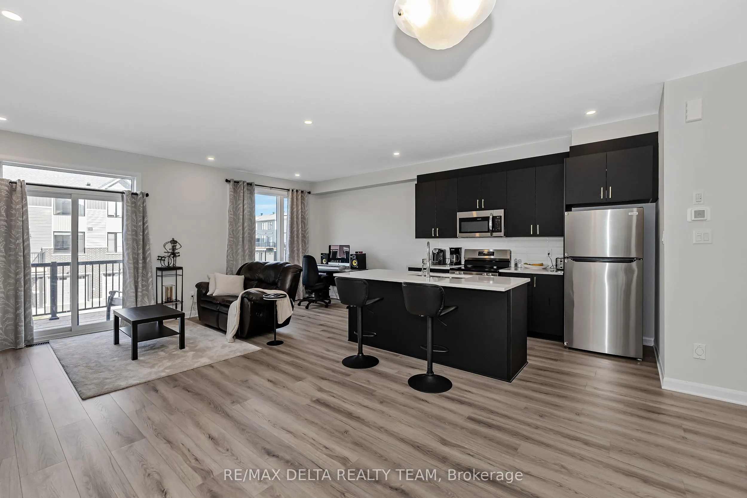 703 Confluence Walk