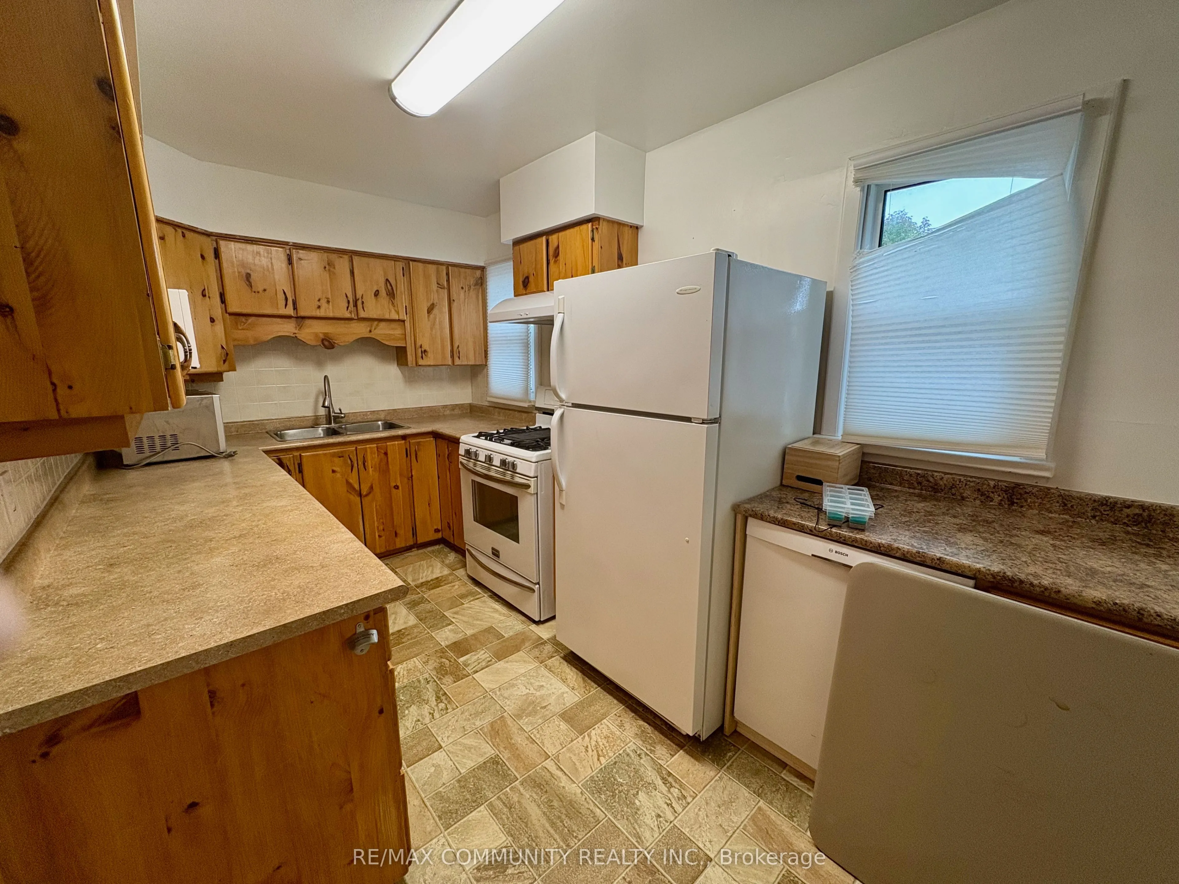 693 Hawley Street, #MAIN