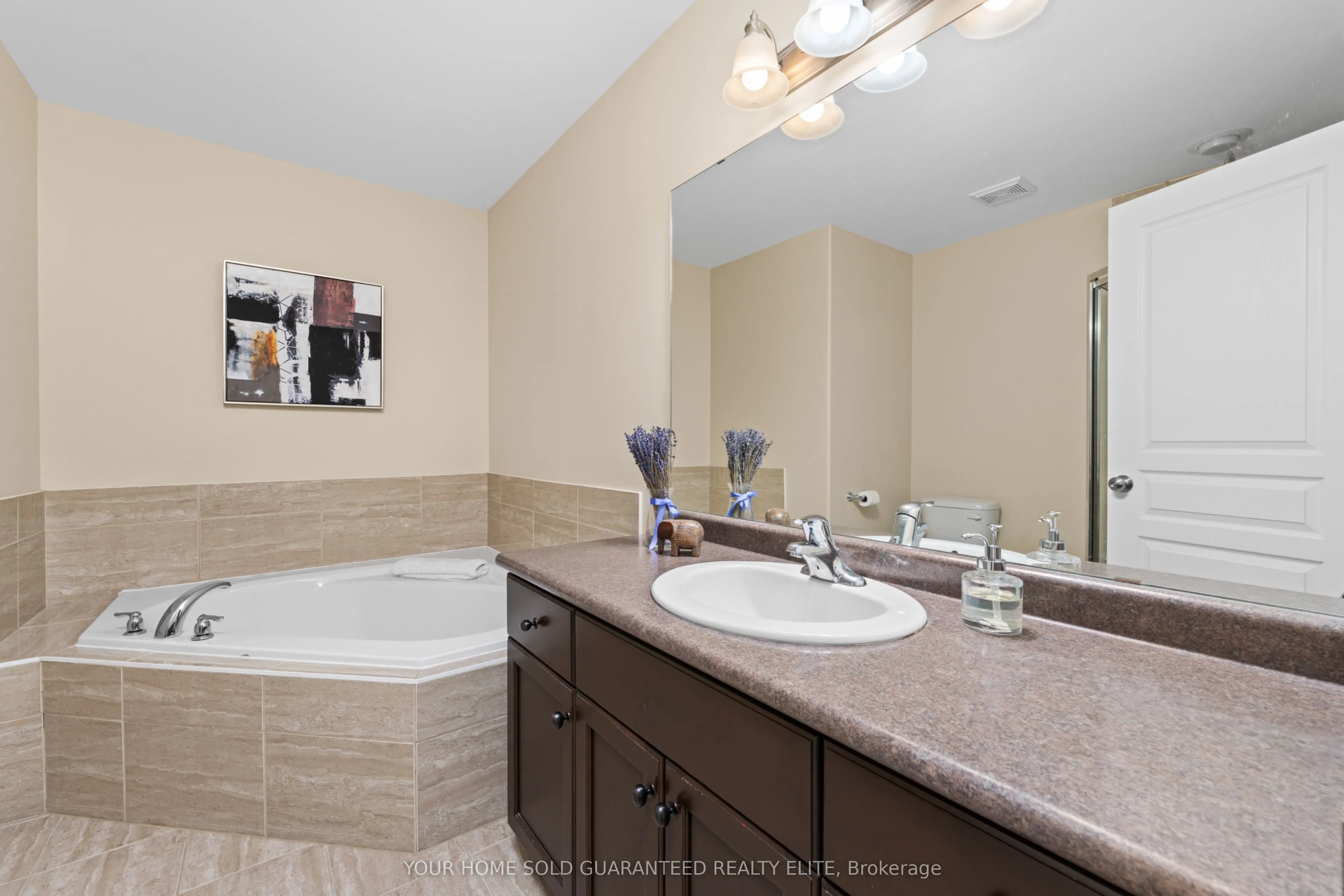 6 Chestnut Drive, #16