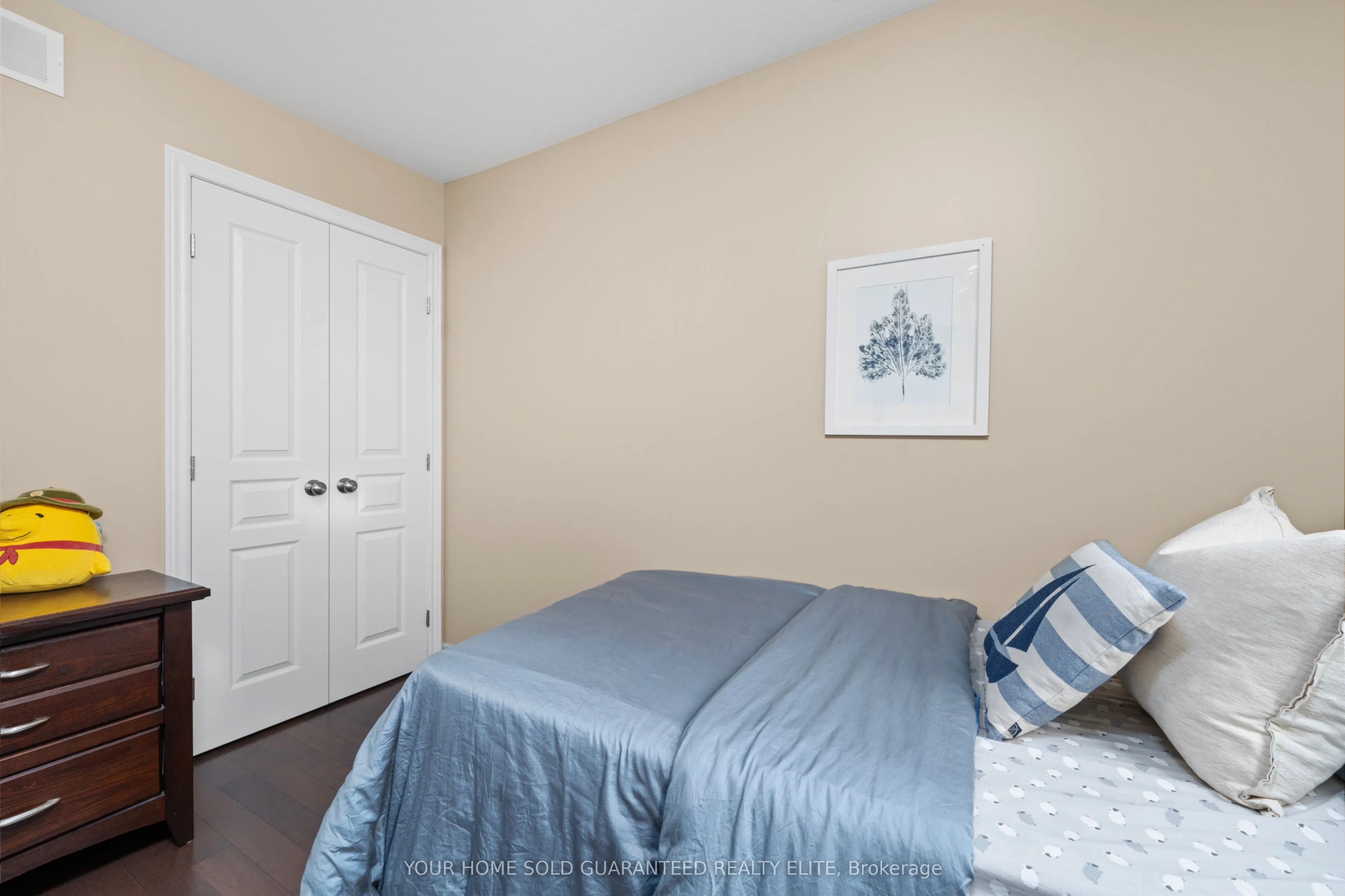 6 Chestnut Drive, #16