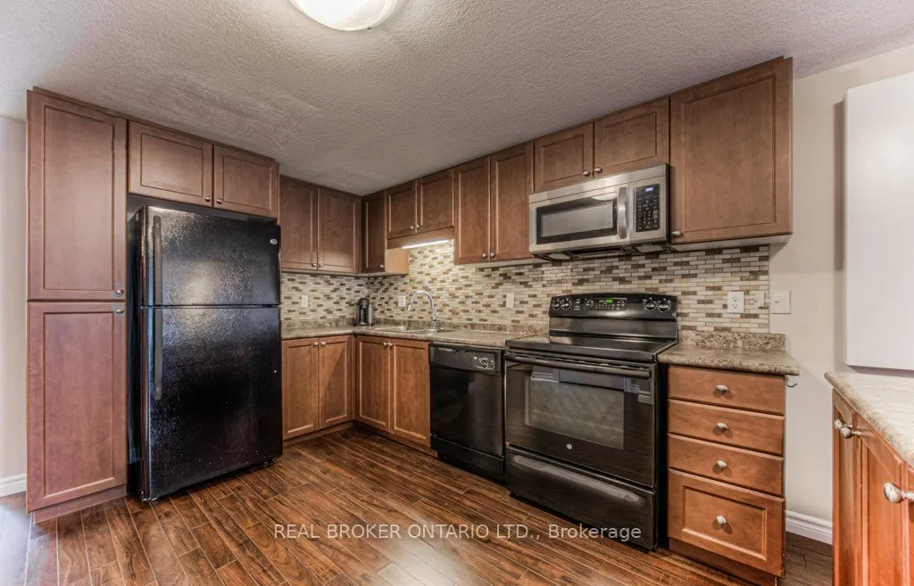 240 Rachel Crescent, #F