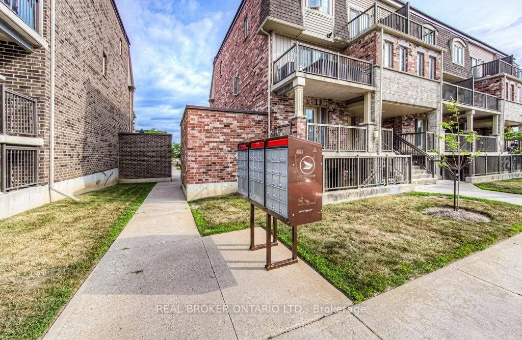 240 Rachel Crescent, #F