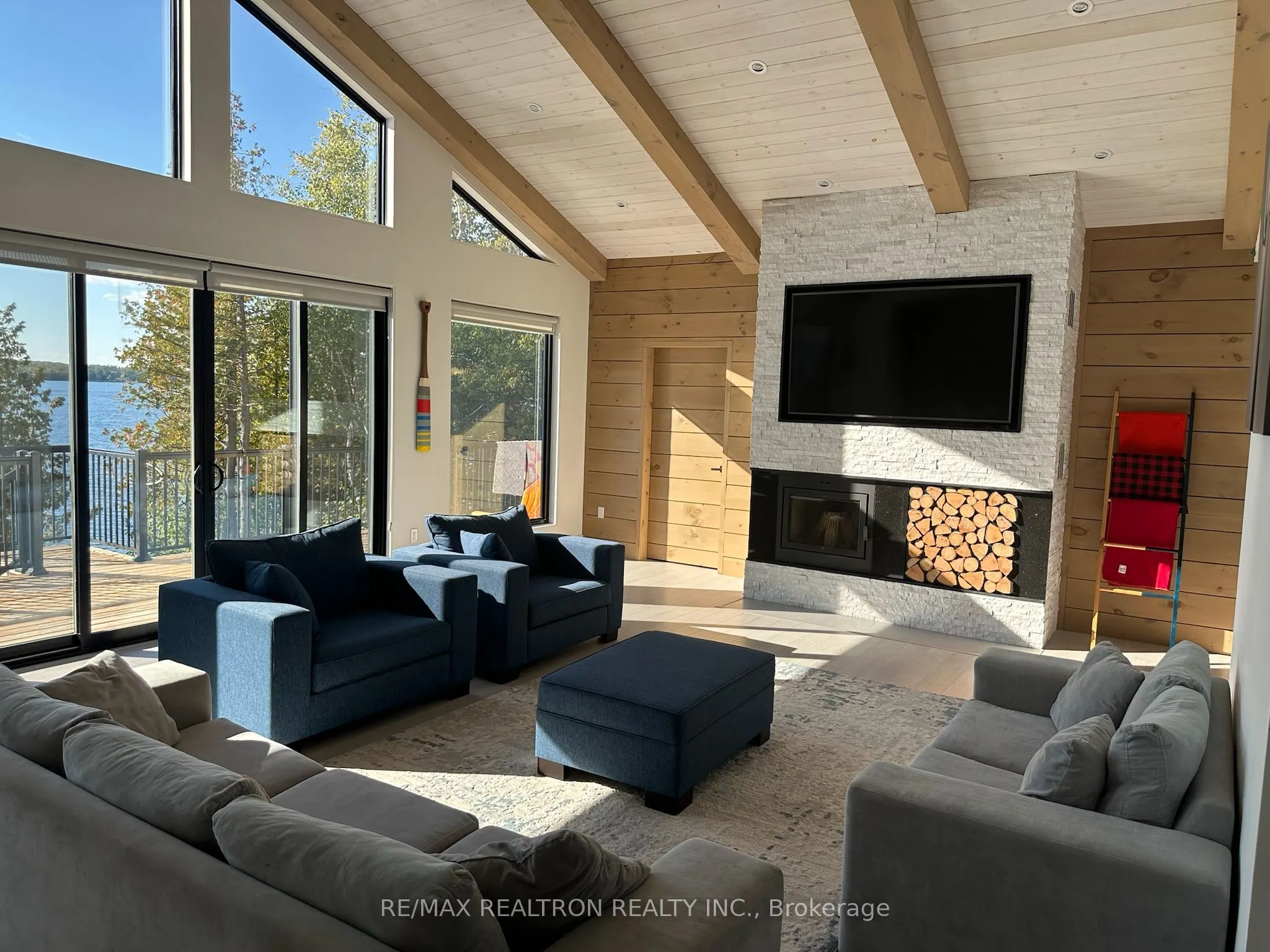 399 Hillside Drive
