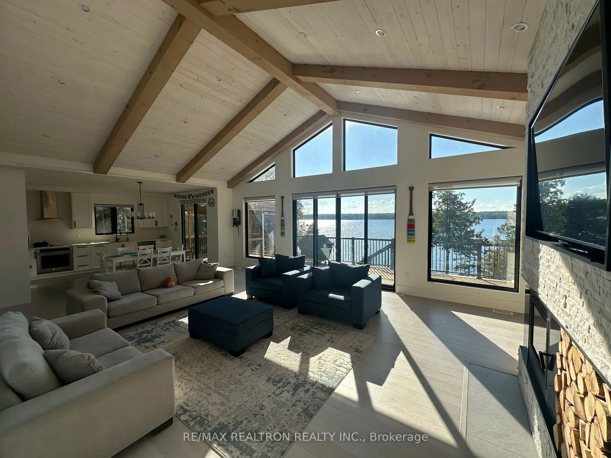 399 Hillside Drive