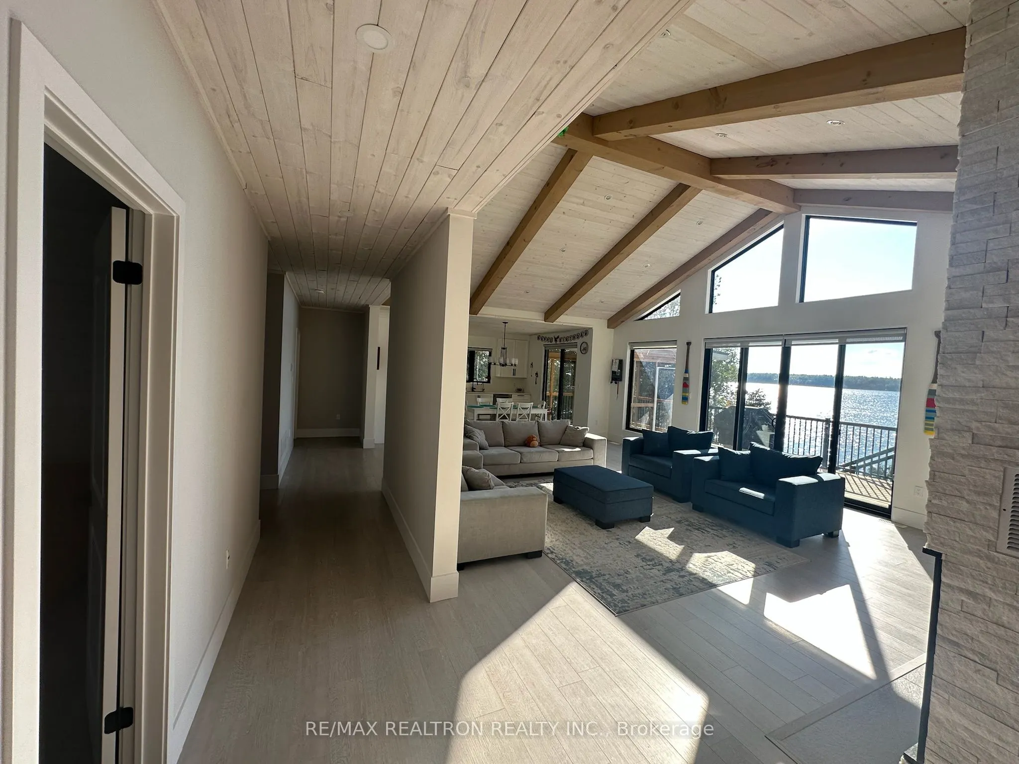 399 Hillside Drive
