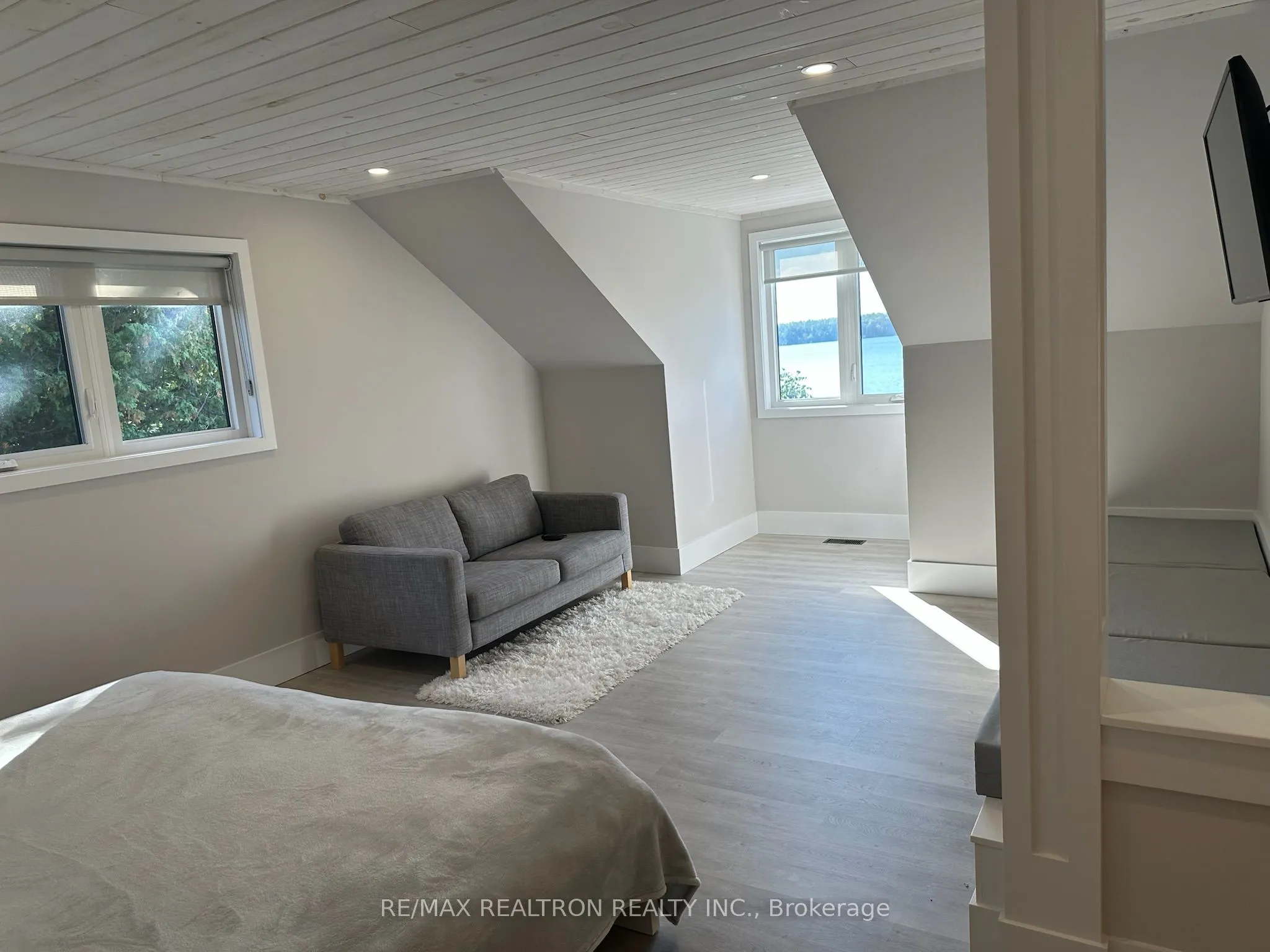 399 Hillside Drive