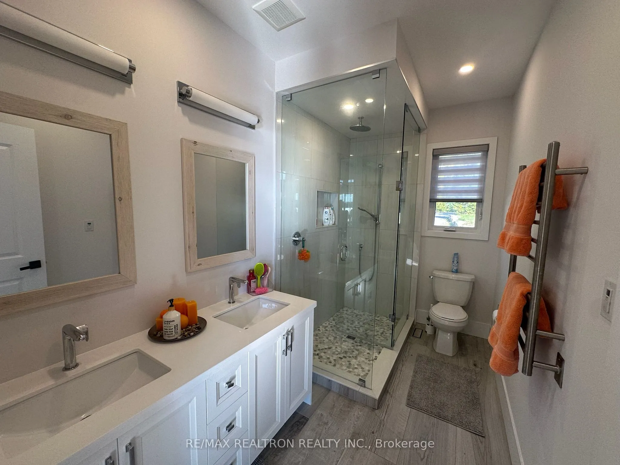 399 Hillside Drive