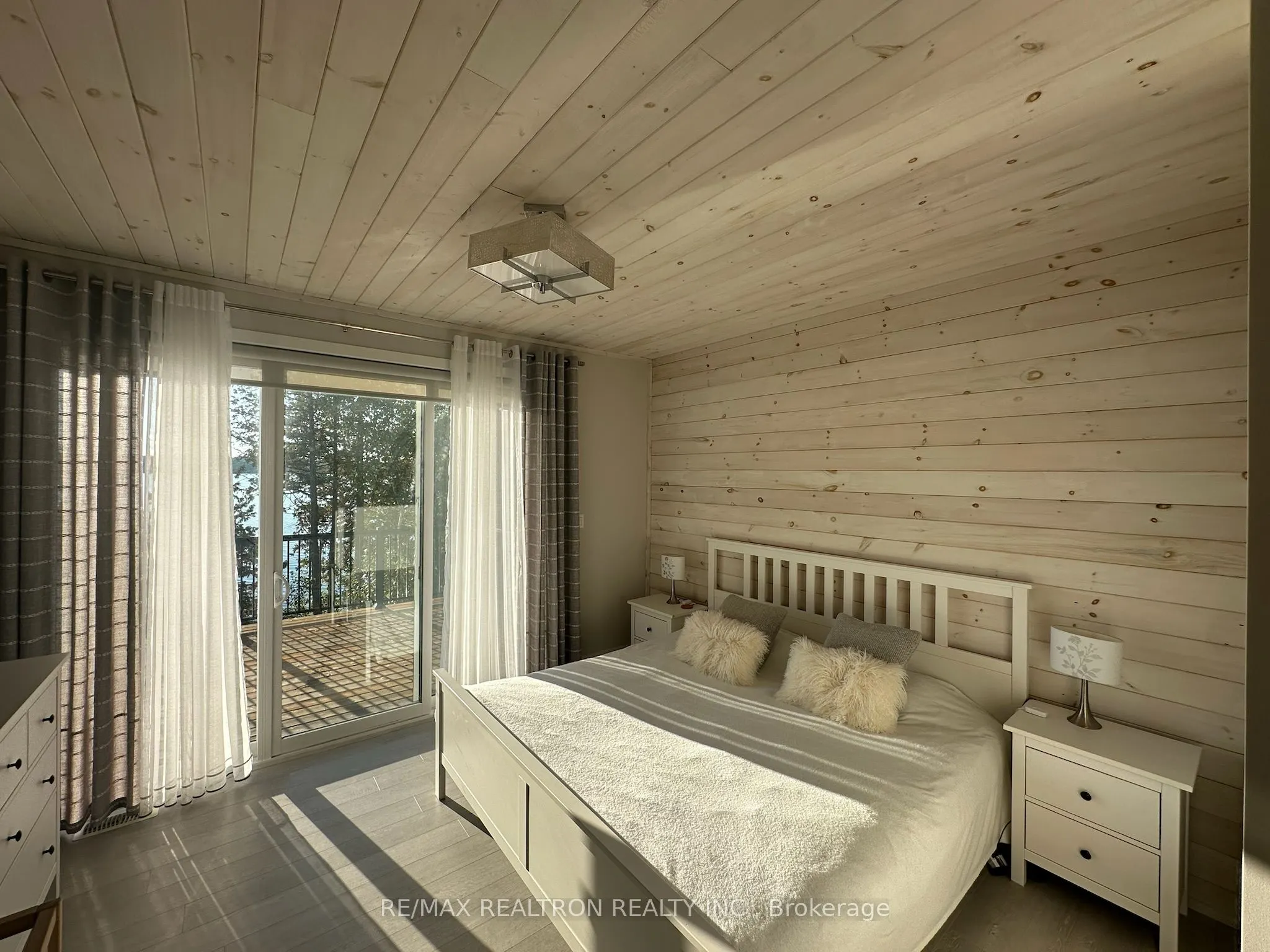 399 Hillside Drive
